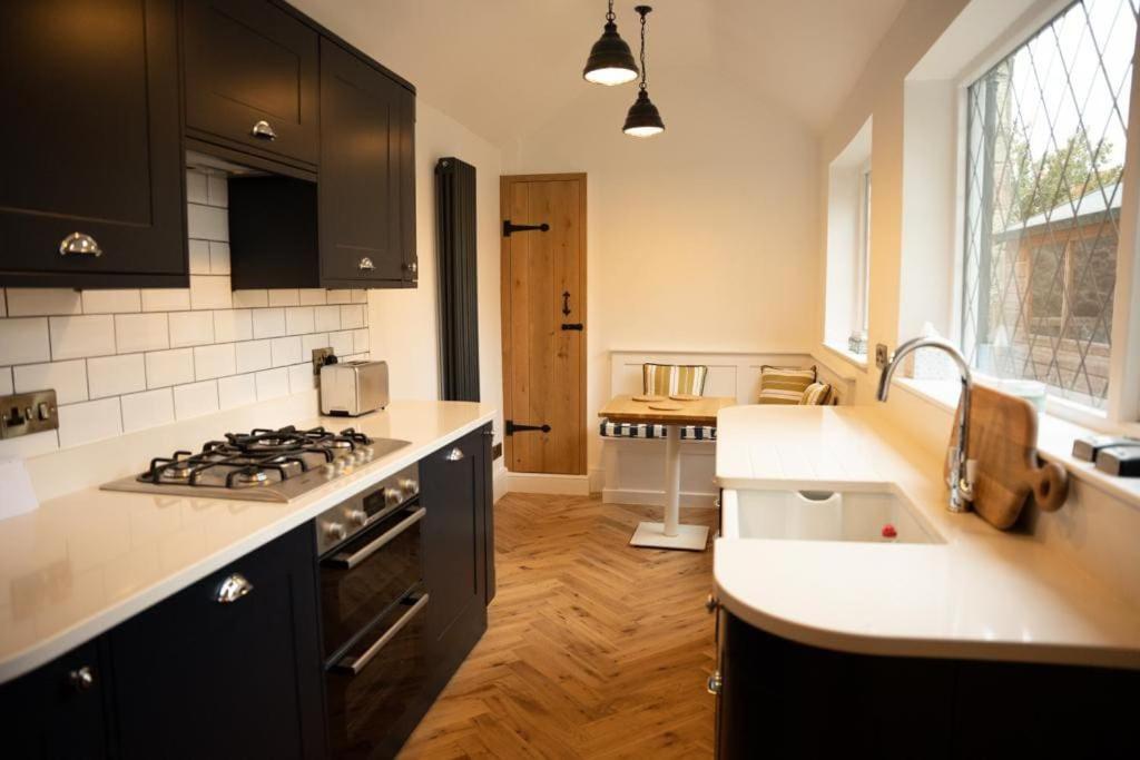 Two-Bedroom House photo 2