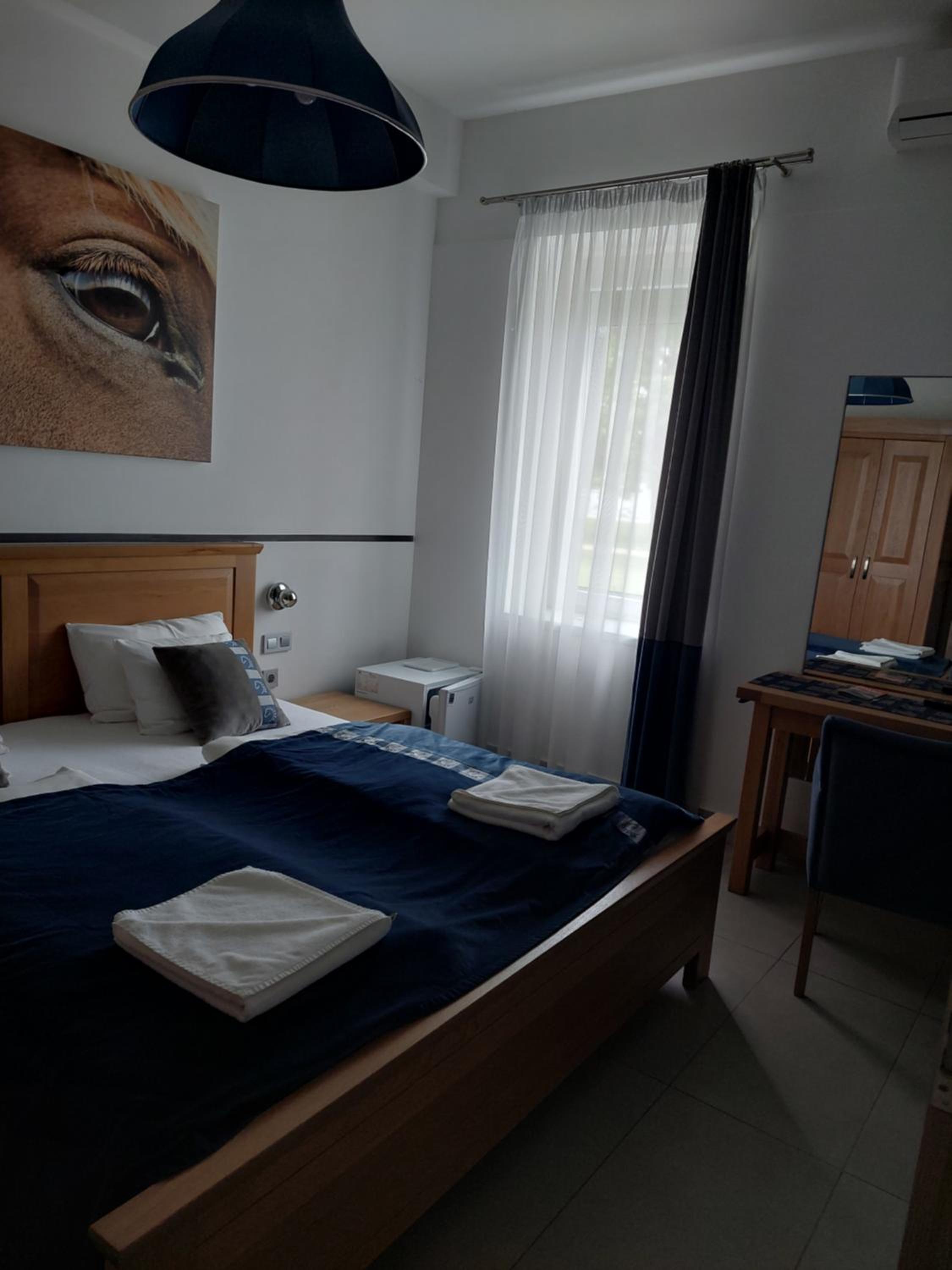 Quadruple Room - Photo 12