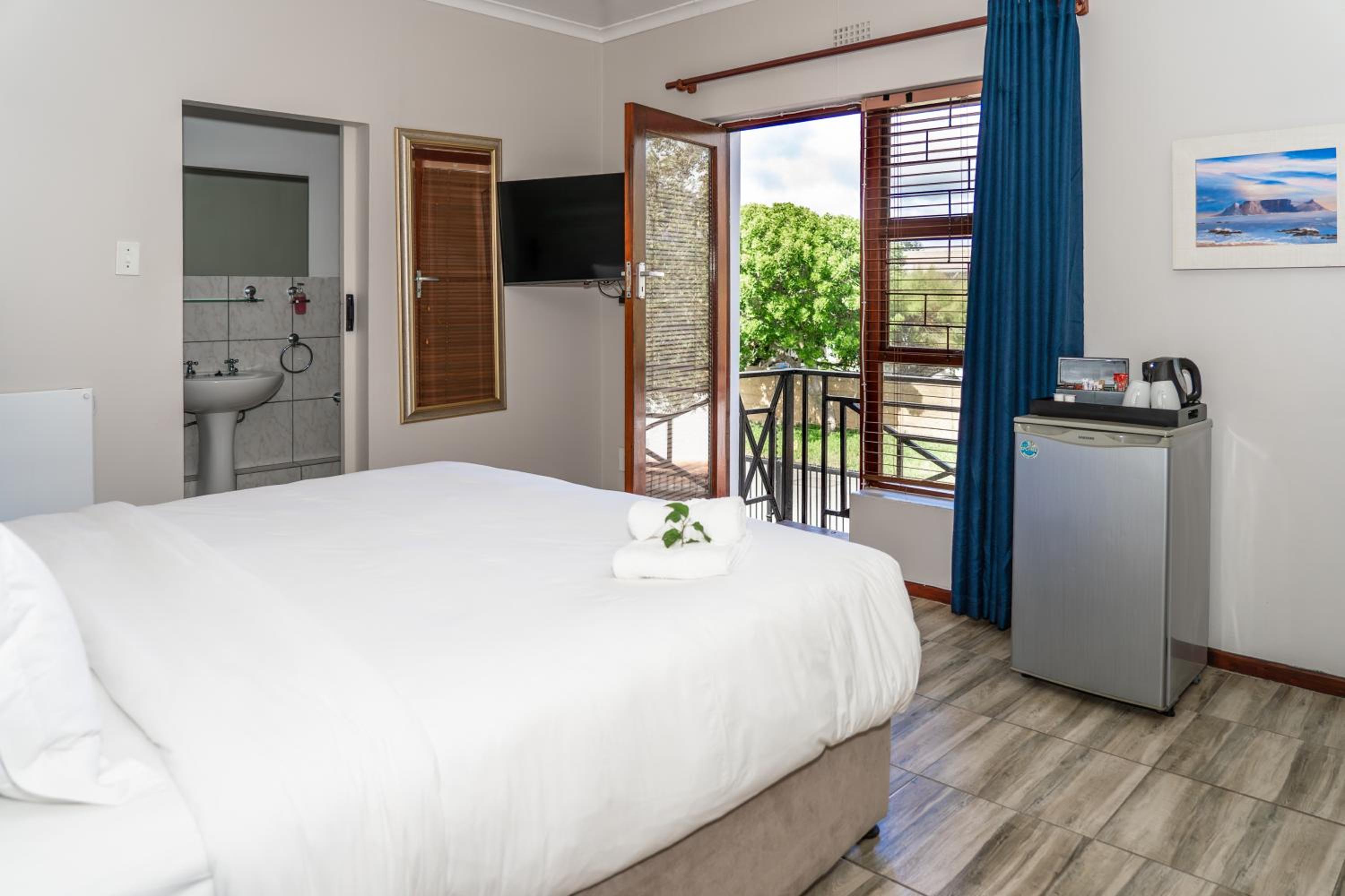 Superior Double Room - Photo 3