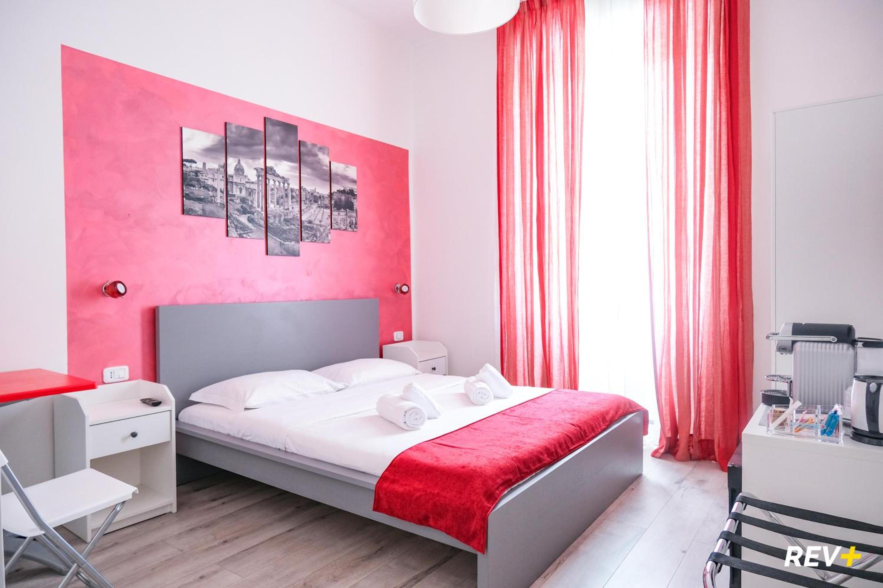 Deluxe Double Room photo 3