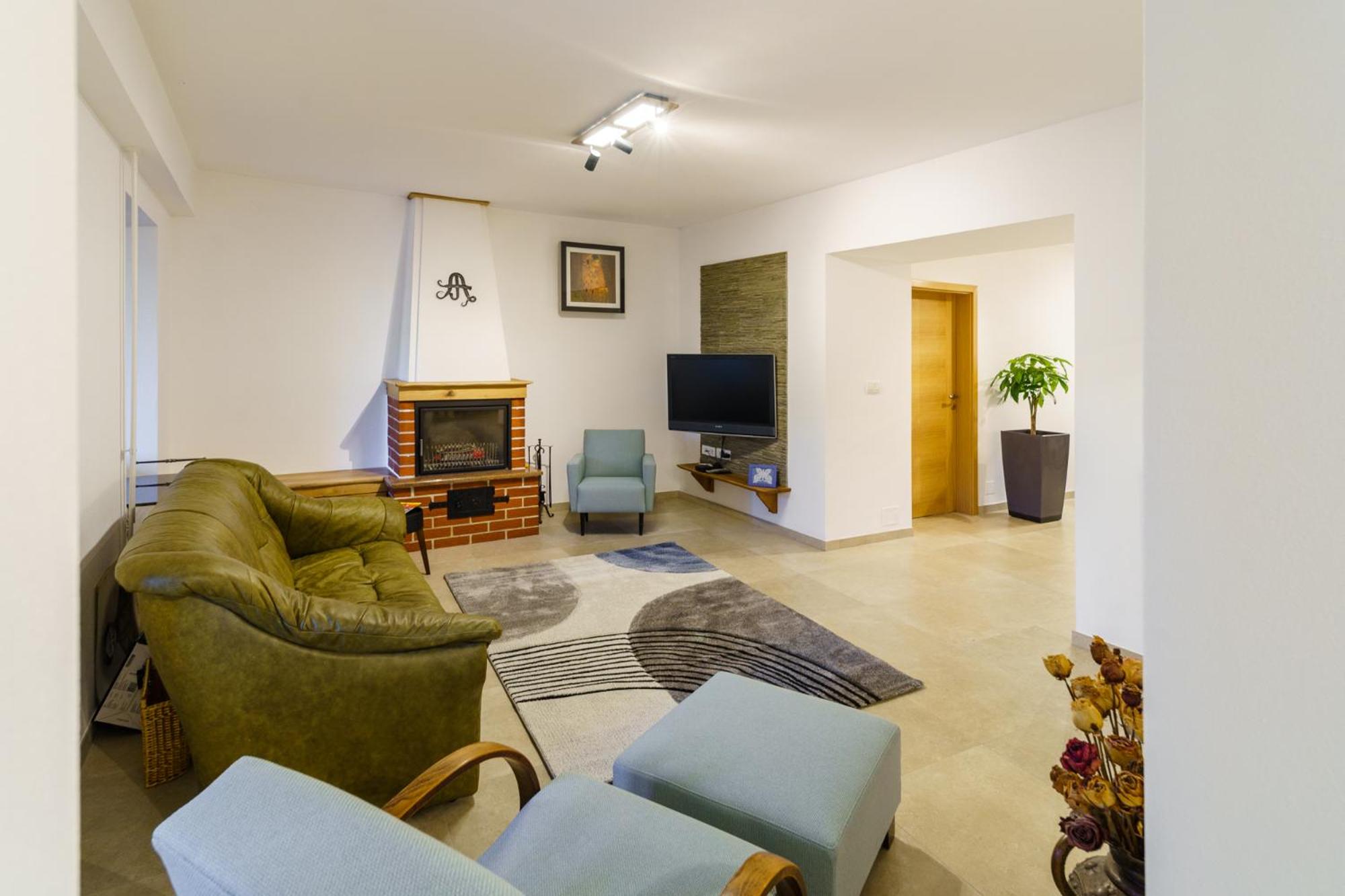 Two-Bedroom House photo 2
