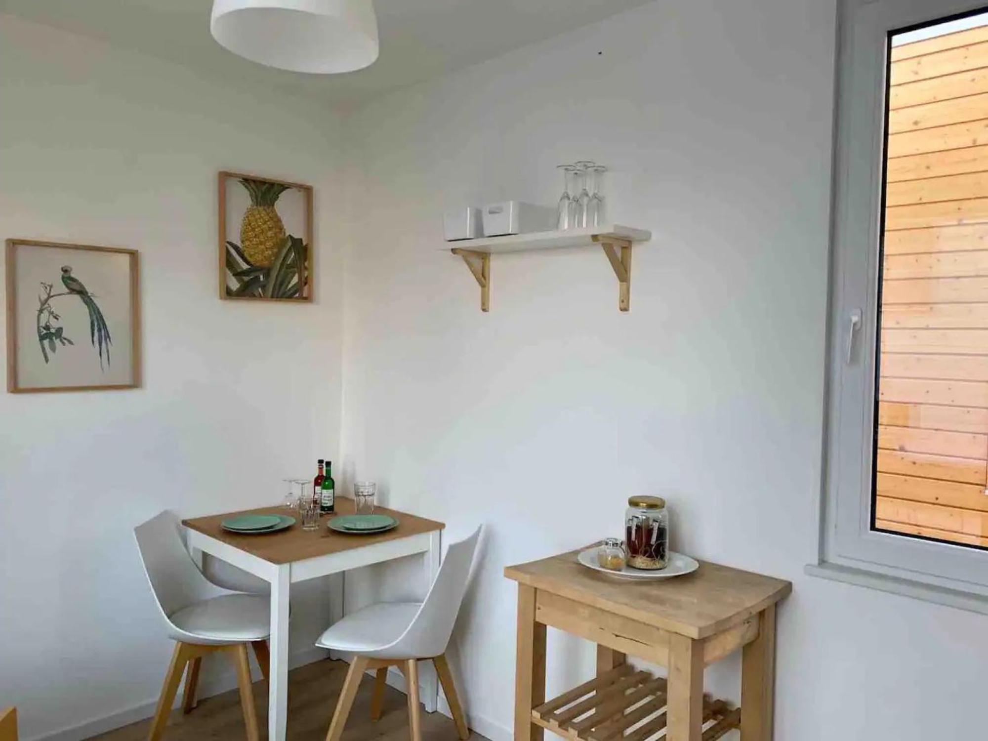 One-Bedroom House photo 2