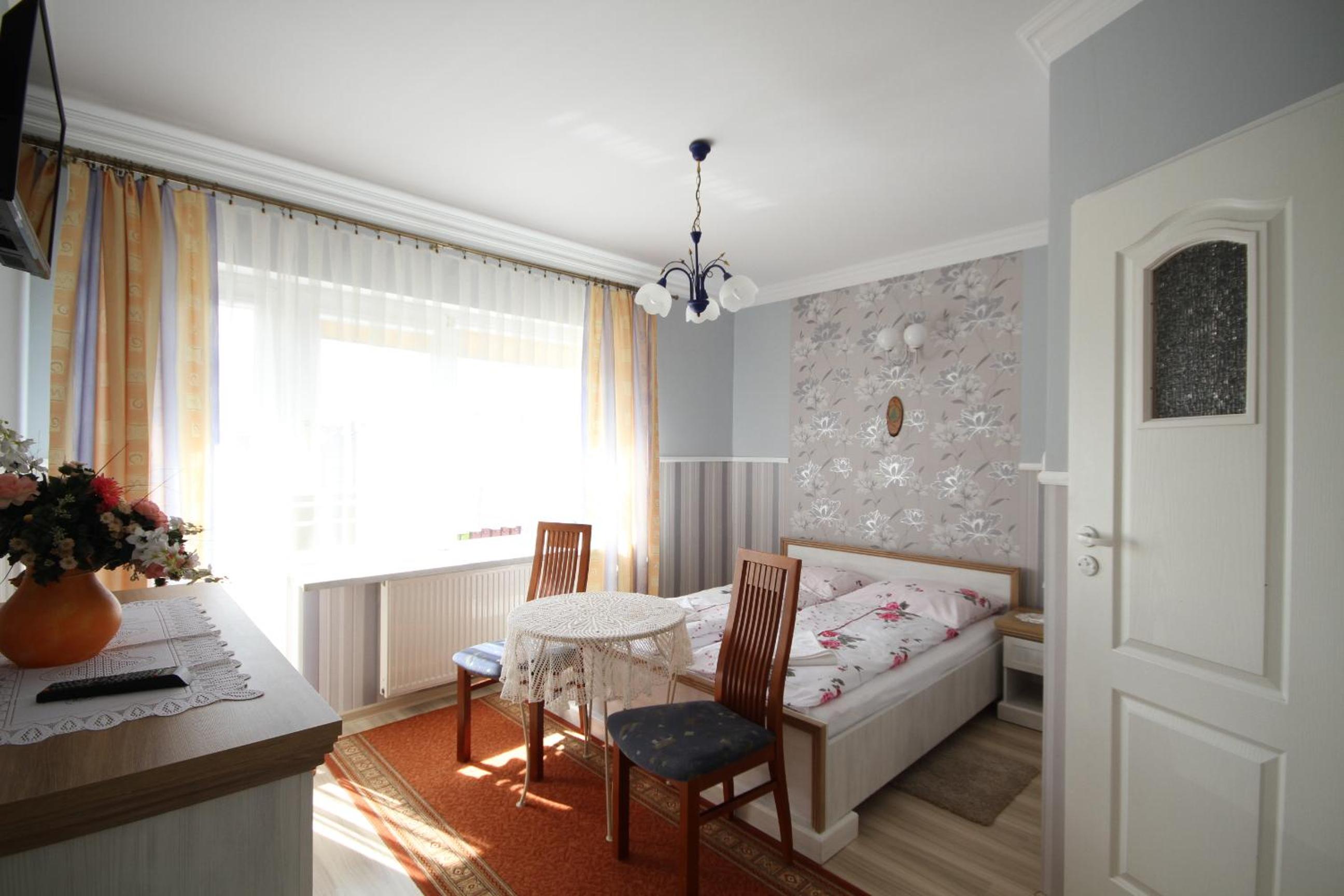 Double Room with Balcony photo 2