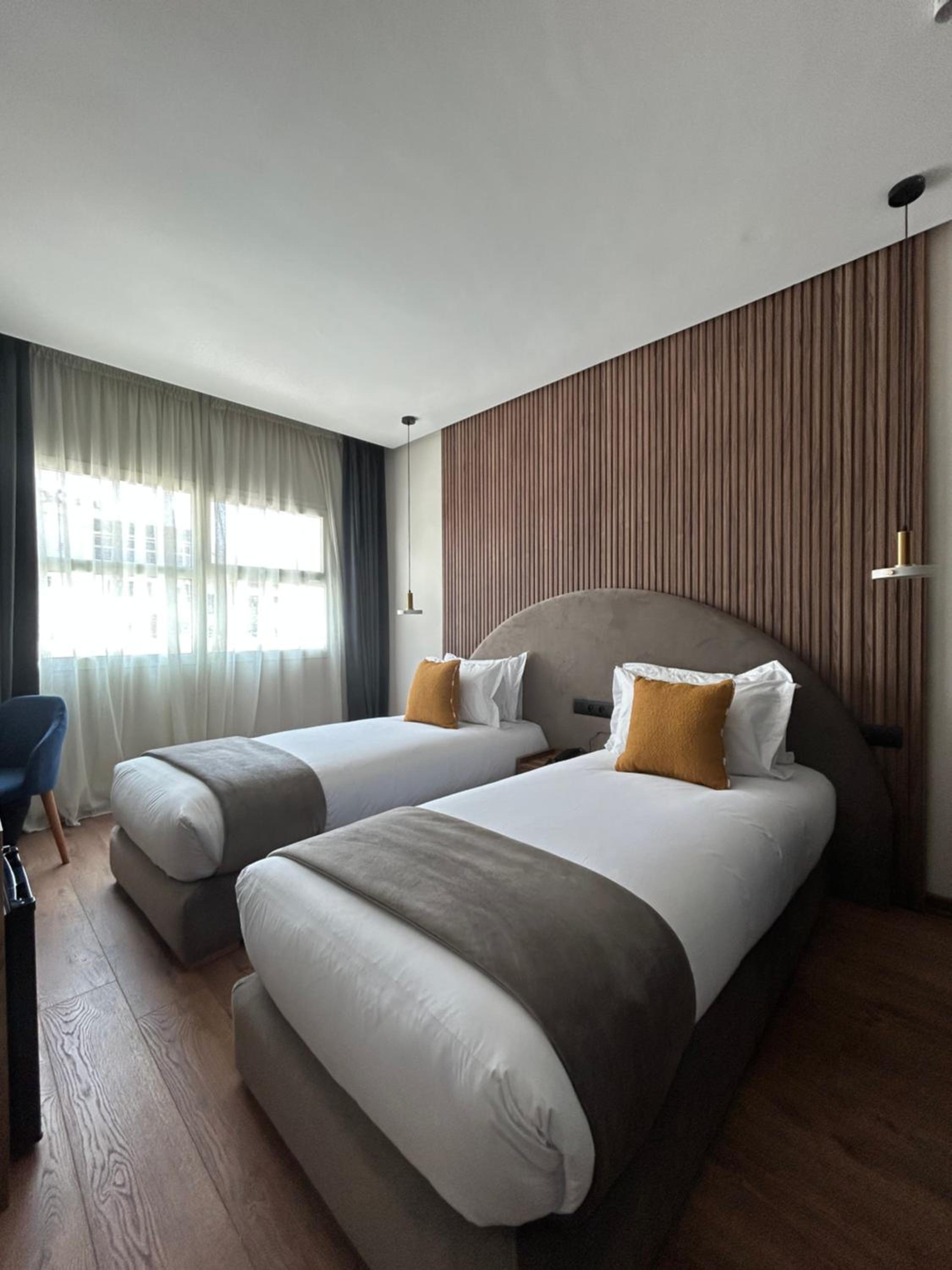 Double or Twin Room - Photo 5