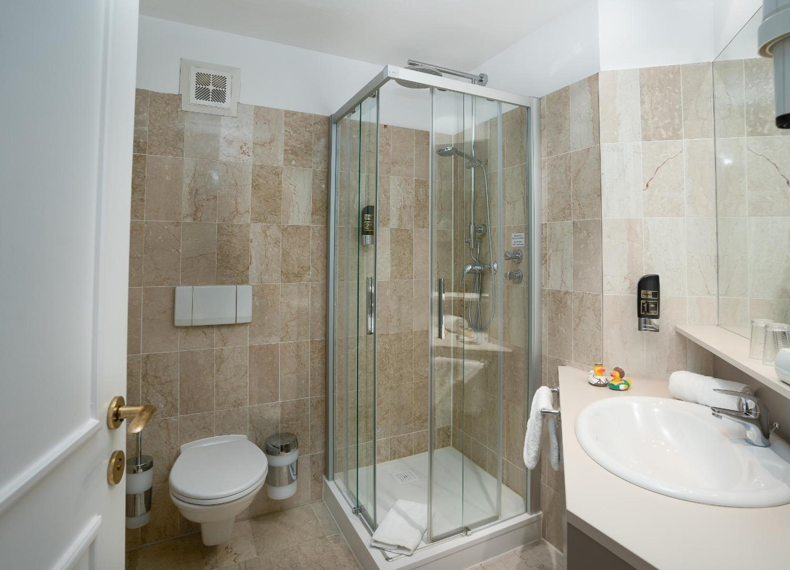 Deluxe Double Room - Photo 3