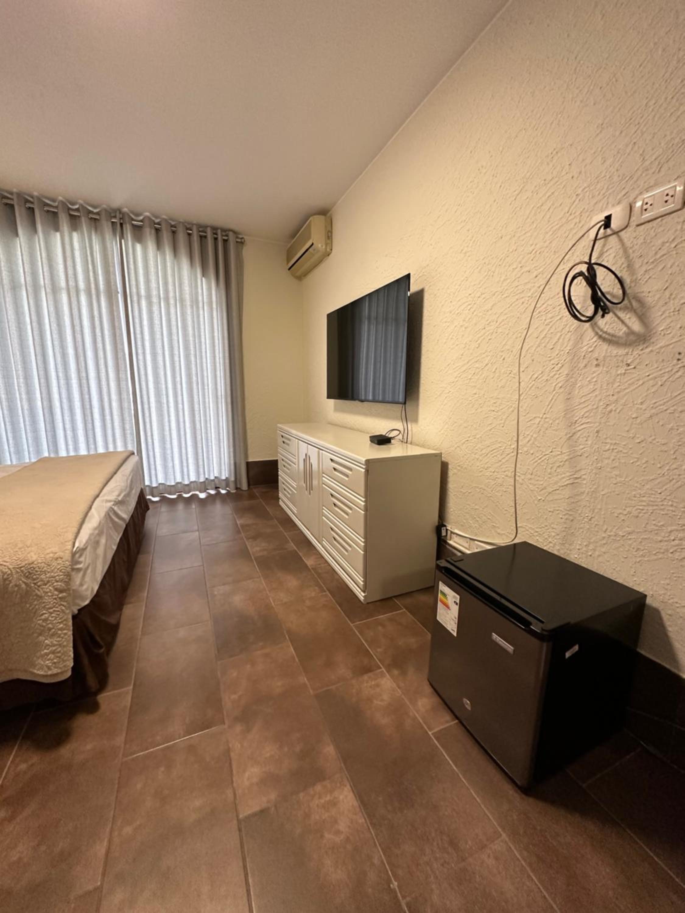Quadruple Room with Balcony photo 3