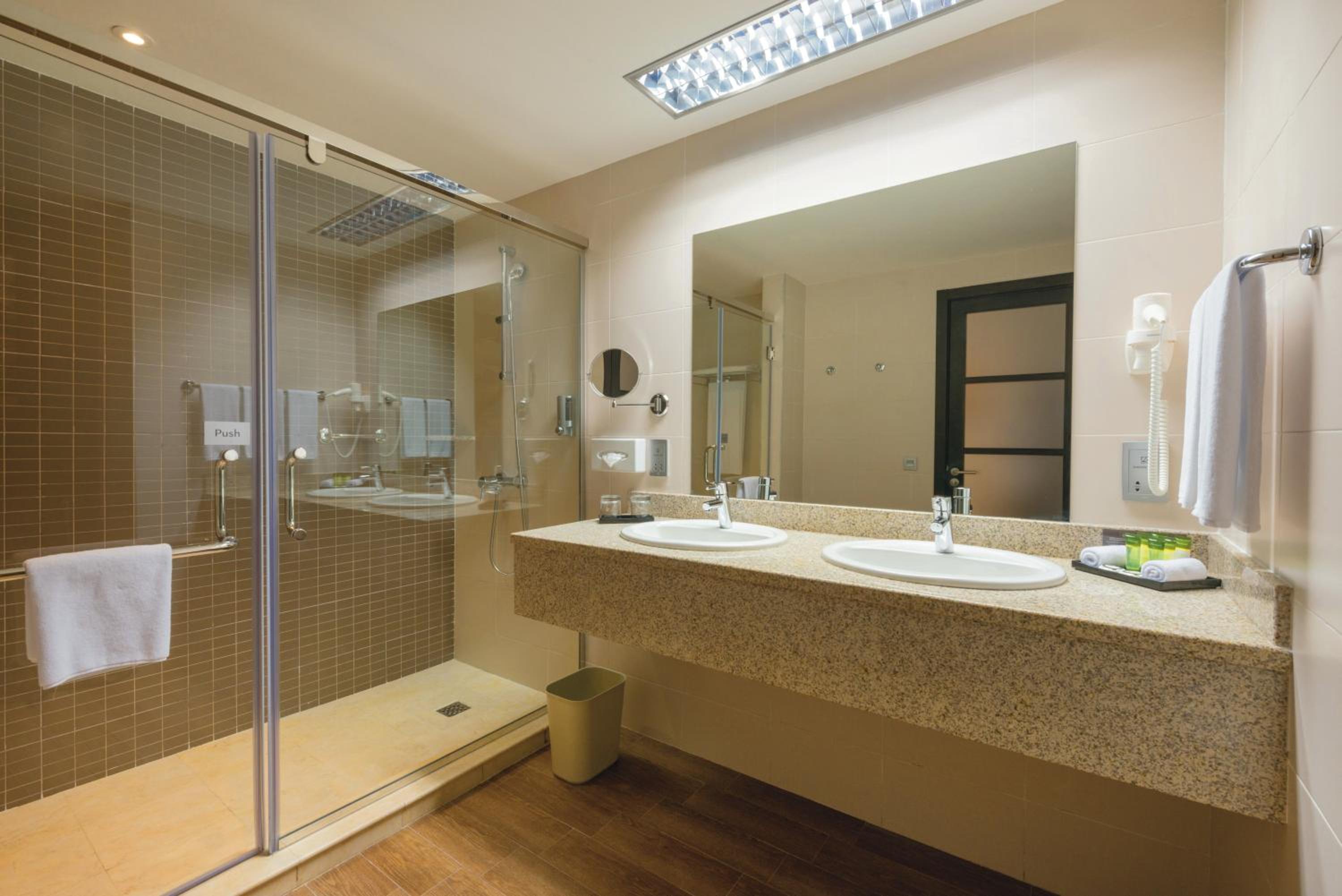Junior Suite - Photo 3