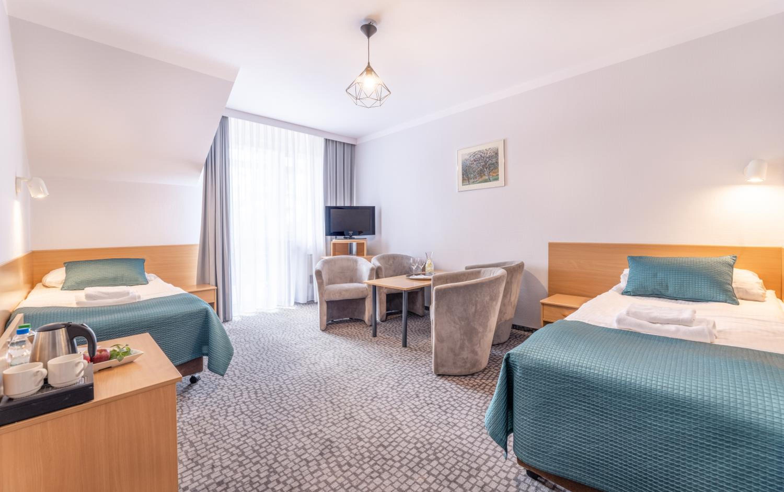 Quadruple Room - Photo 1