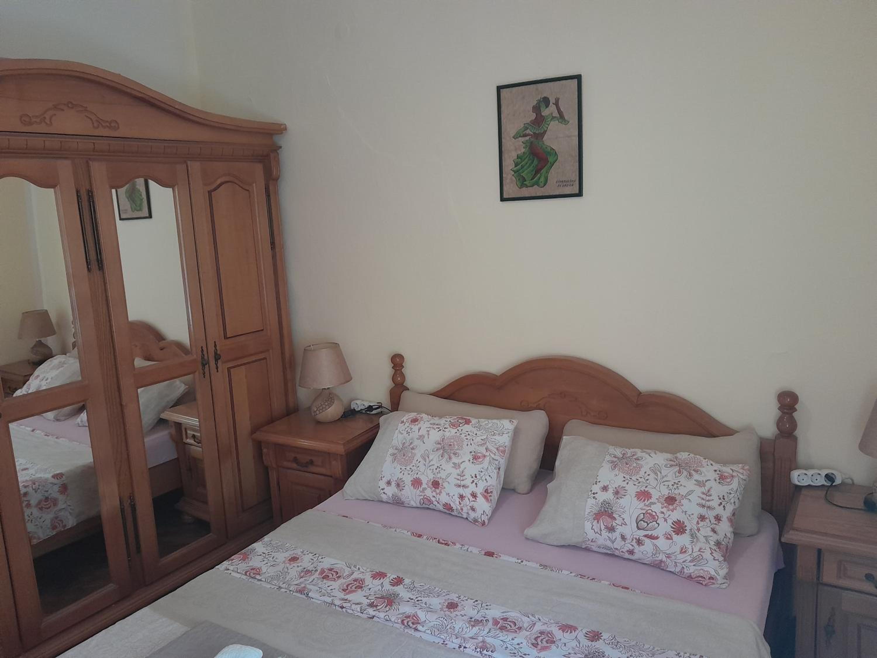 Large Double Room