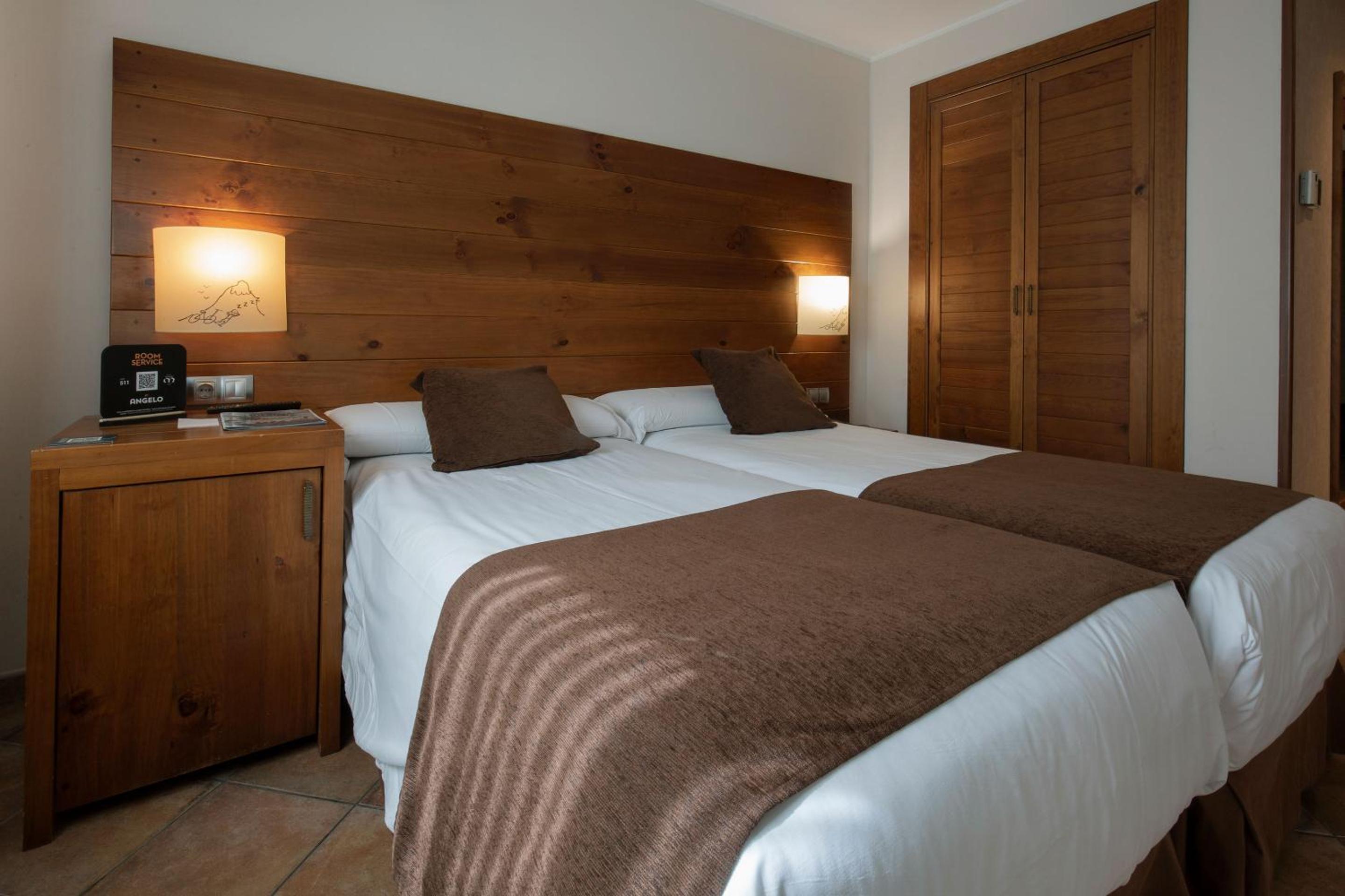 Double Room (1 Adult) photo 3