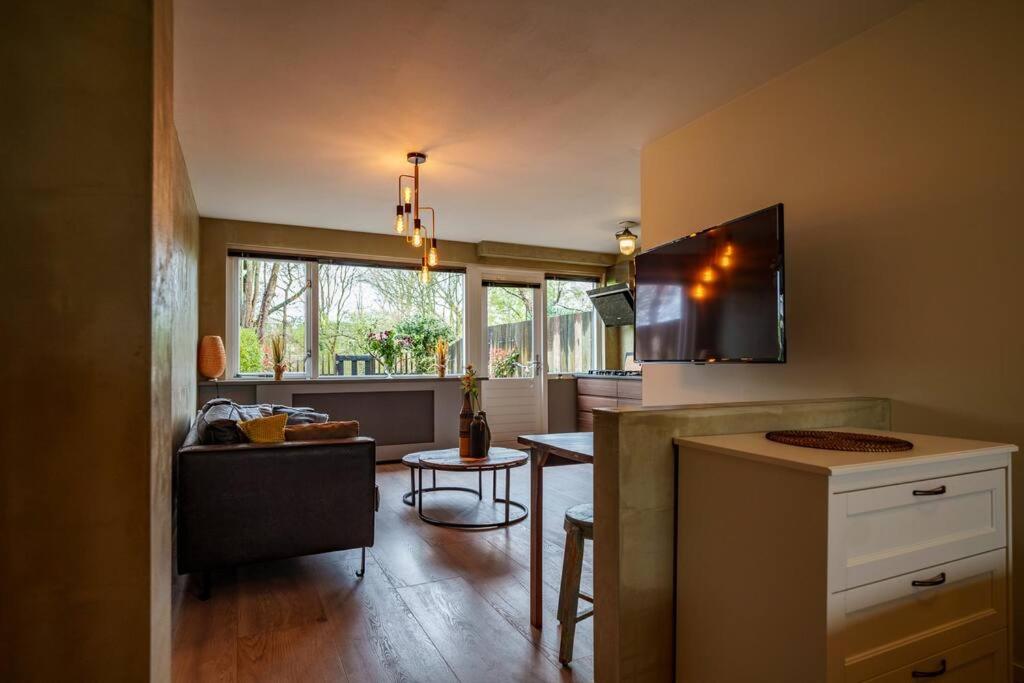 Apartment photo 2