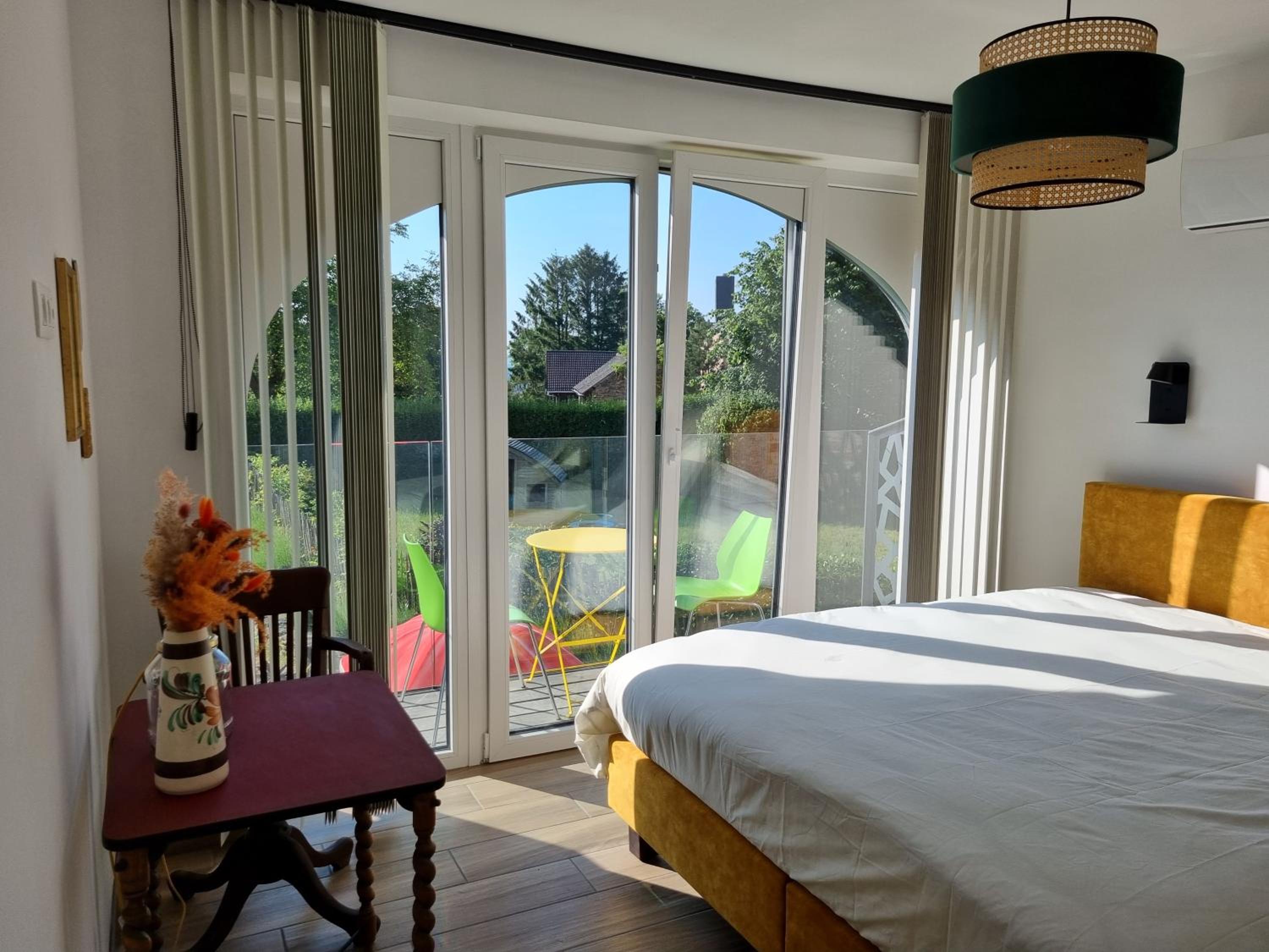King Room with Balcony photo 3