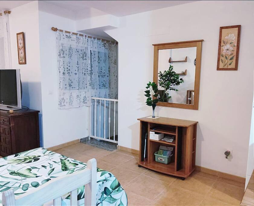 Two-Bedroom House photo 3