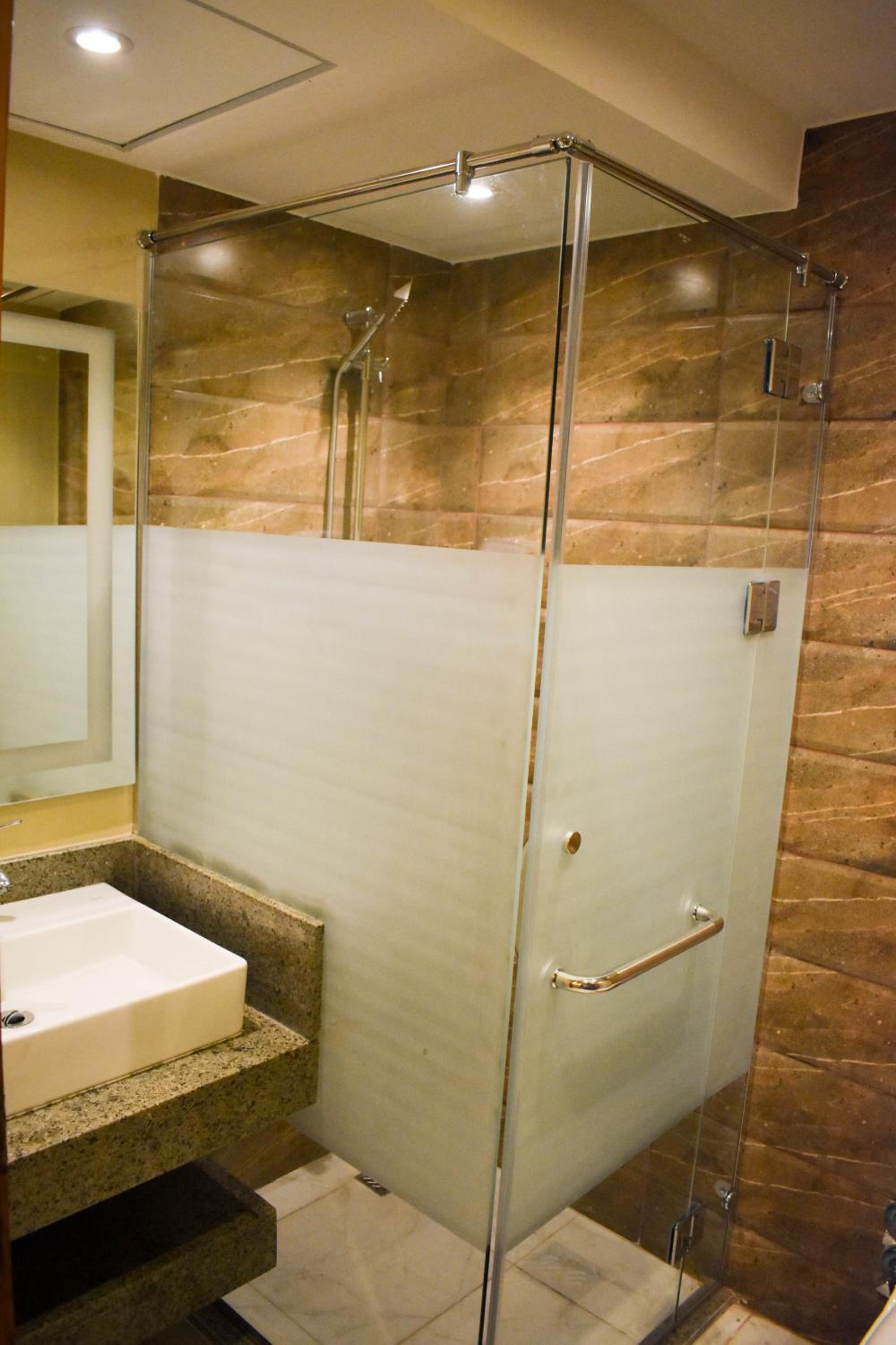 Deluxe Twin Room with Sea View photo 3
