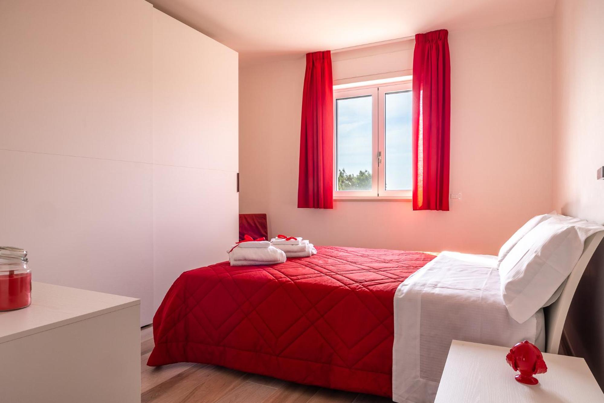 Deluxe Suite with Sea View