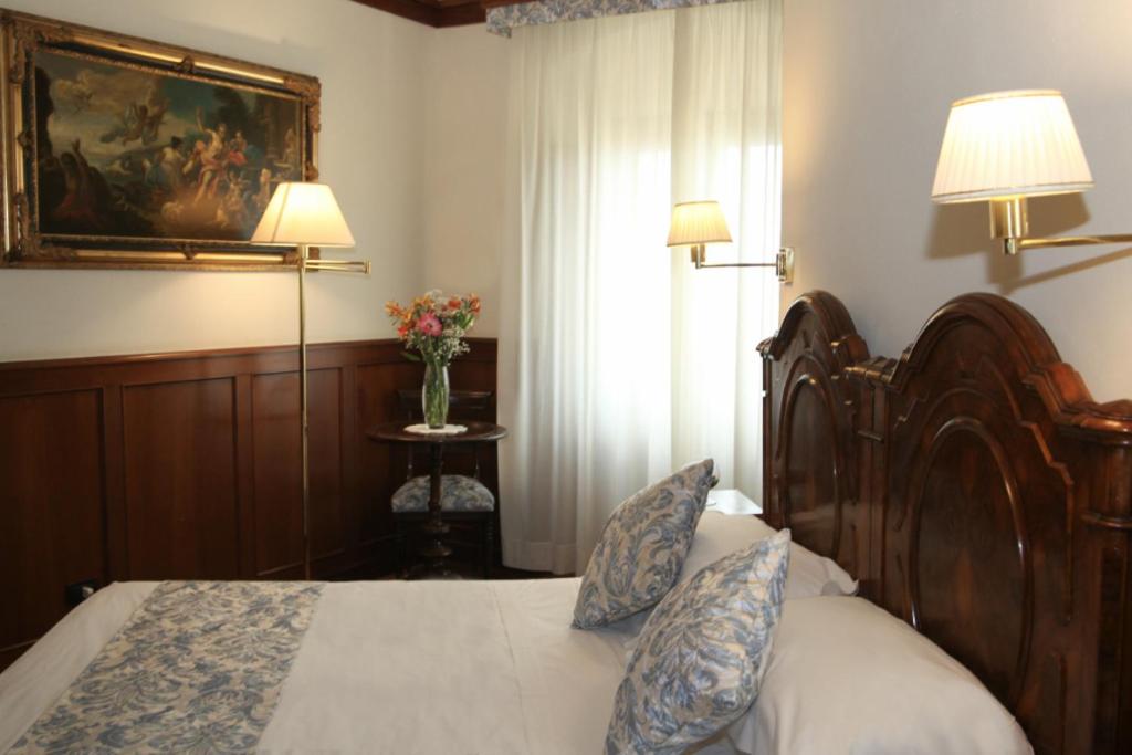 Deluxe Double Room - Photo 5