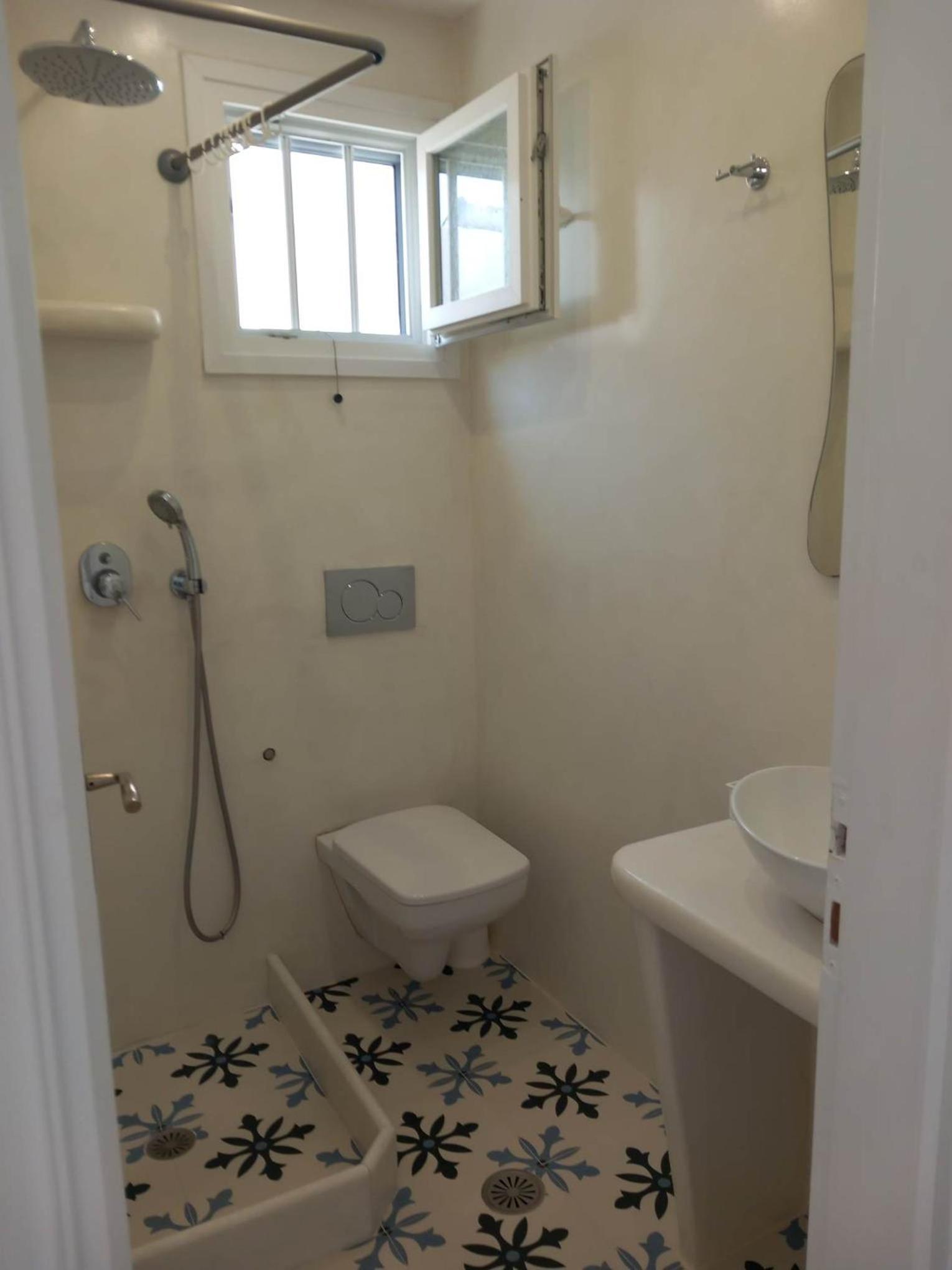 Standard Room on the First Floor Without Balcony - Photo 2