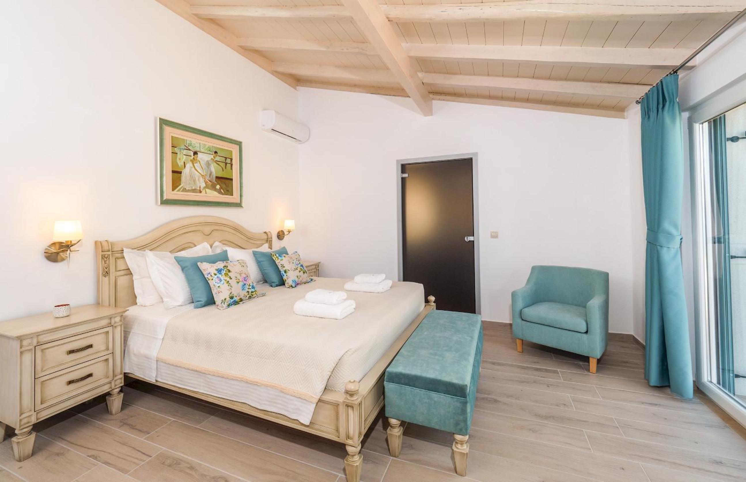 Two-Bedroom Villa photo 2
