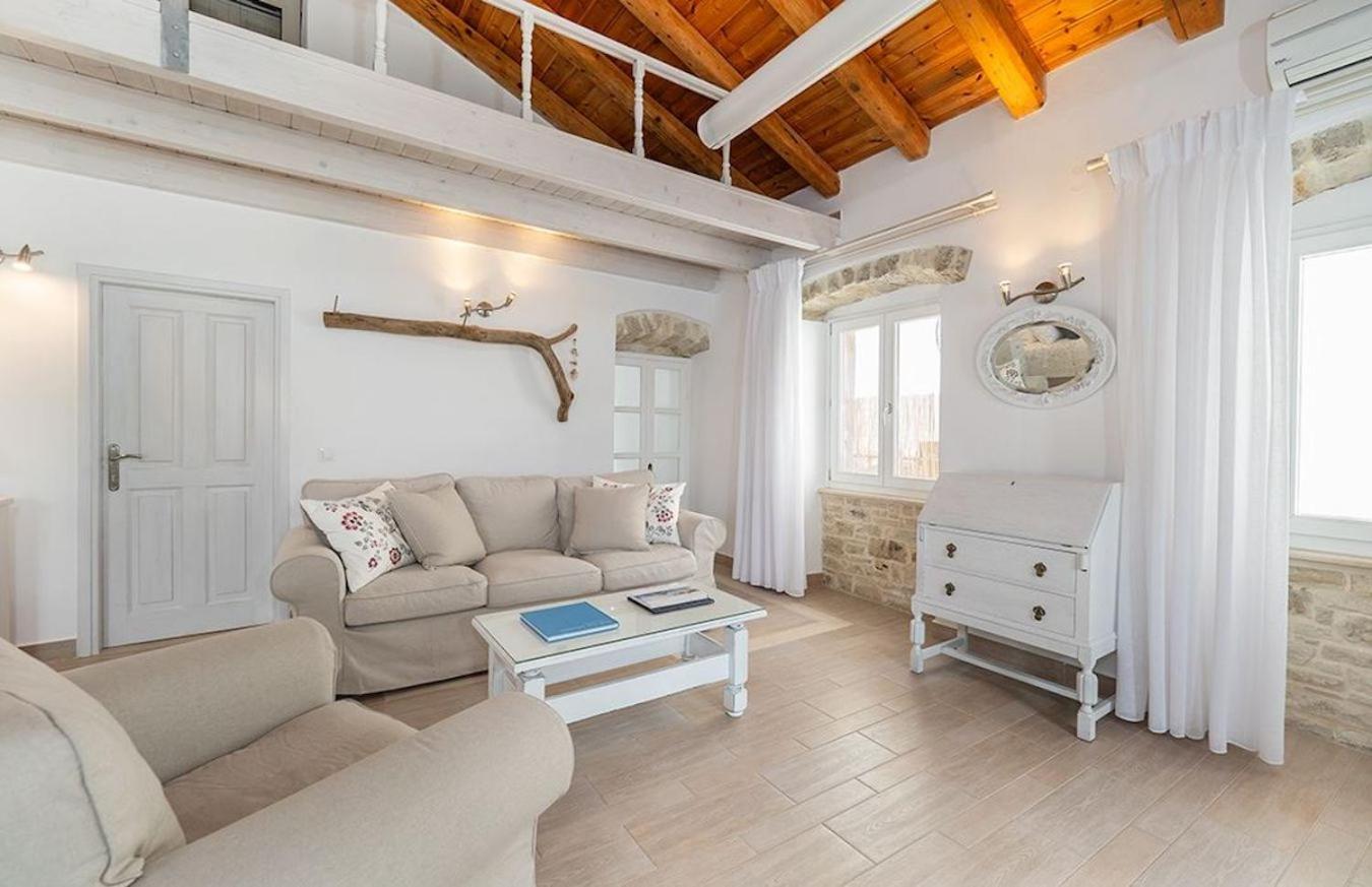 One-Bedroom Villa photo 1
