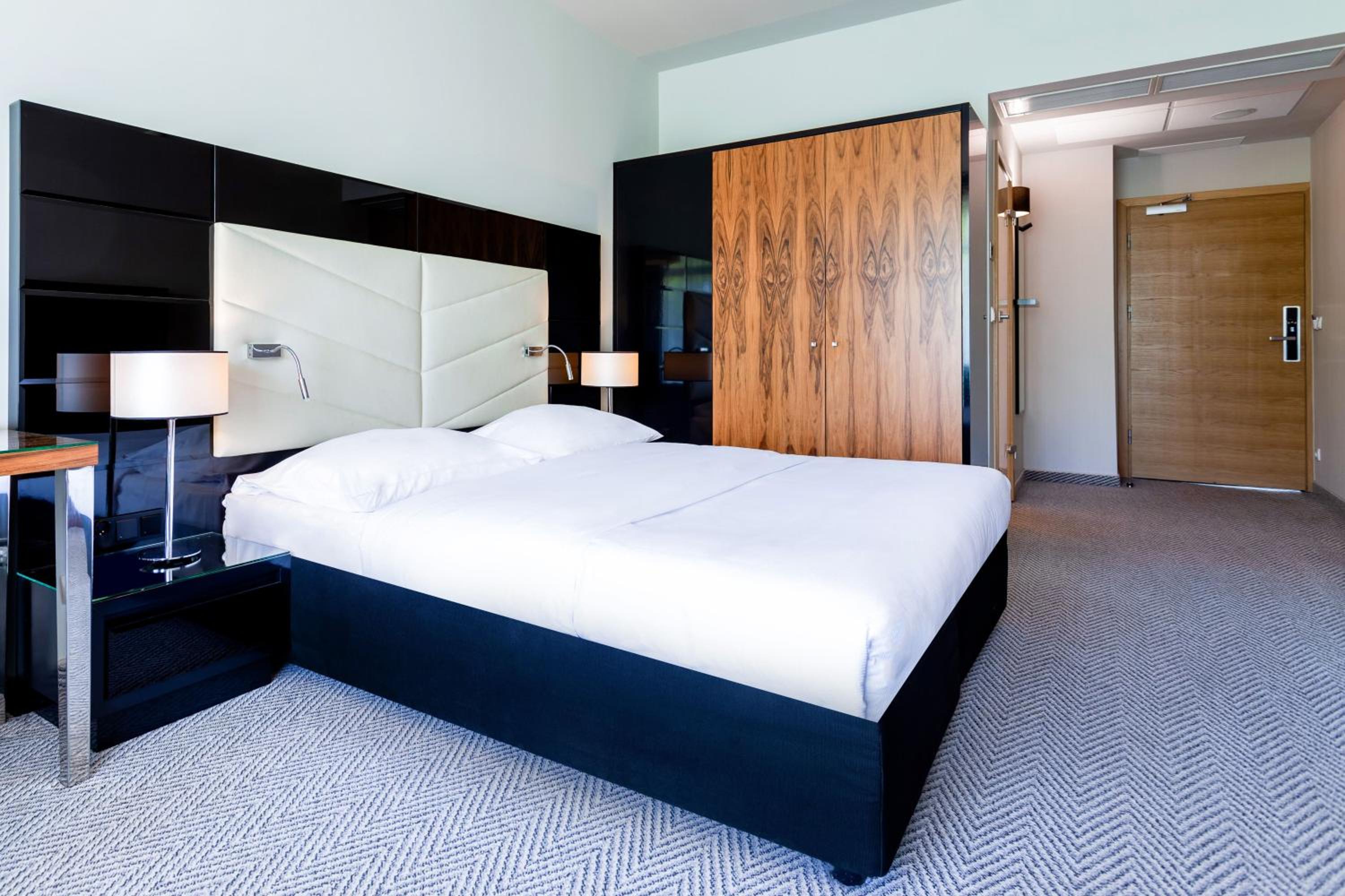 Double or Twin Room photo 2