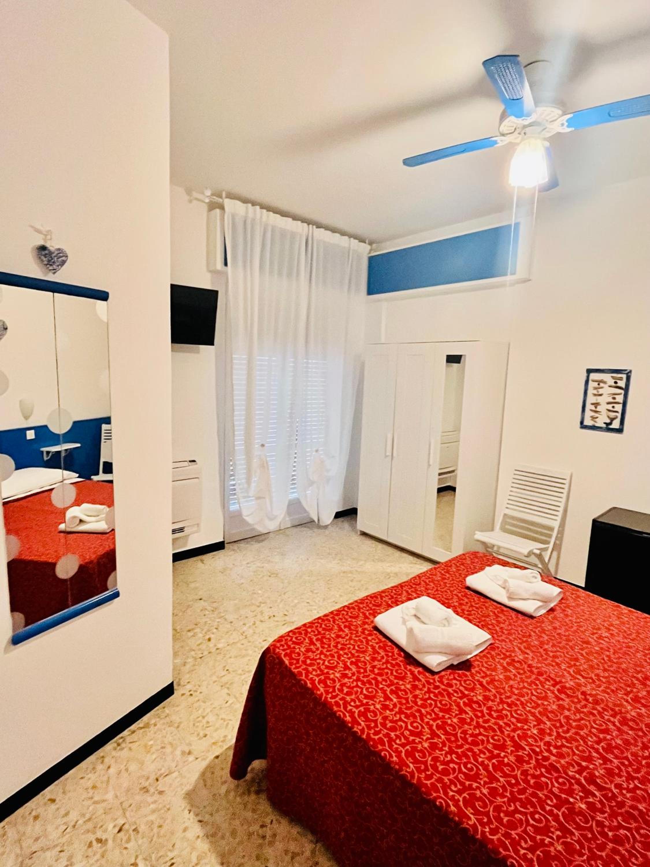Double Room with Balcony photo 2