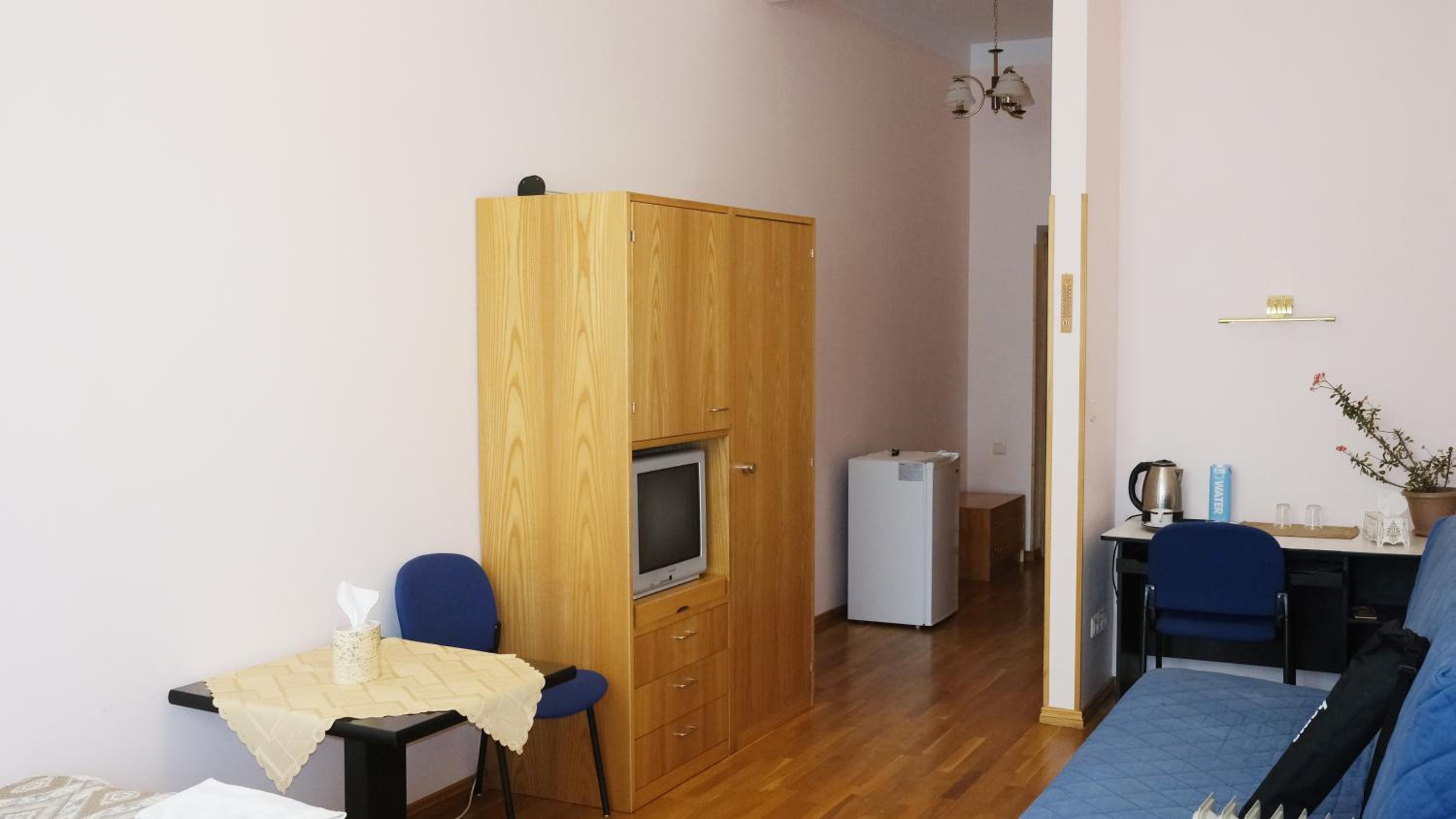 Deluxe Double Room with Shower photo 2
