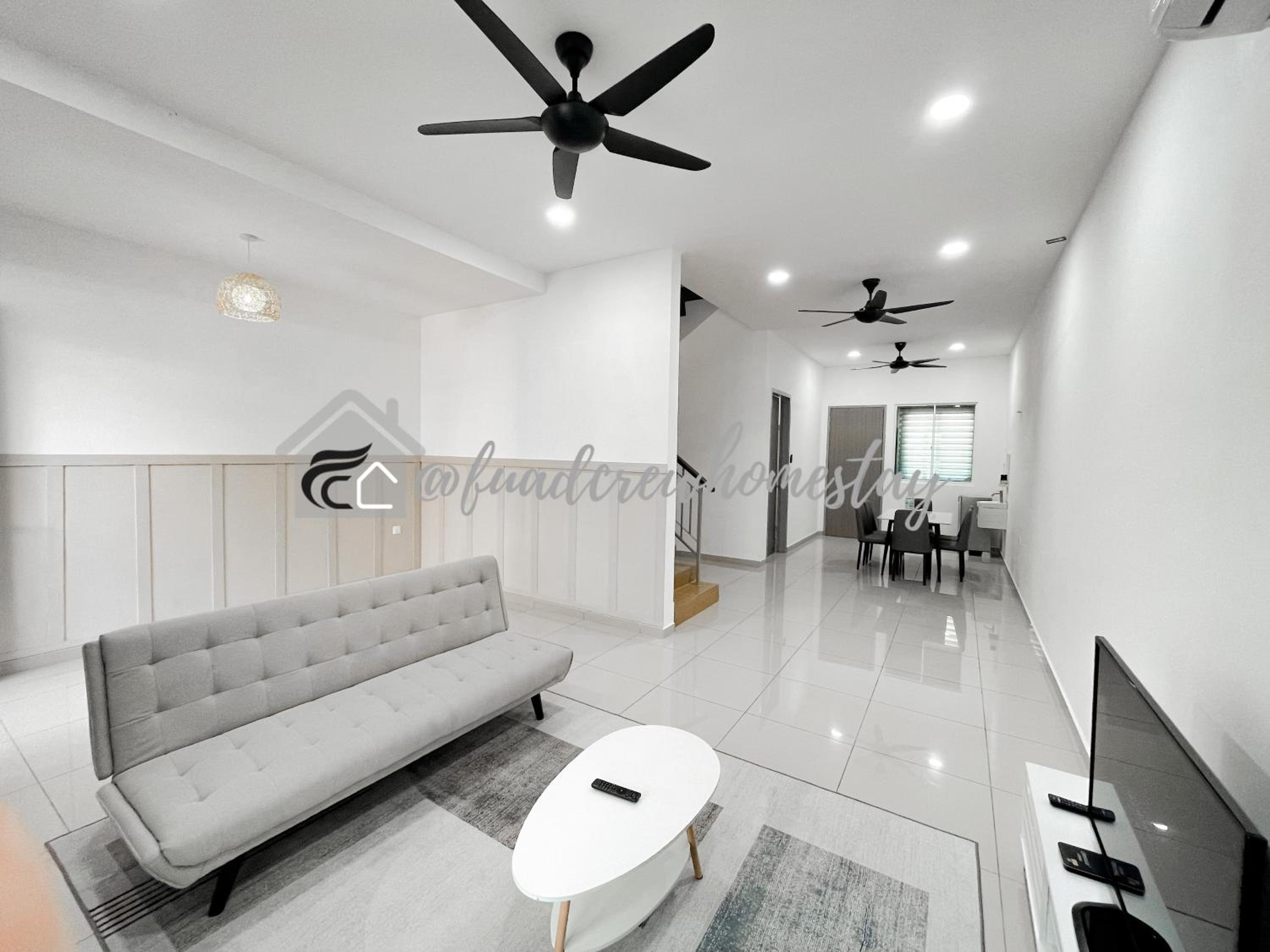Four-Bedroom House photo 1