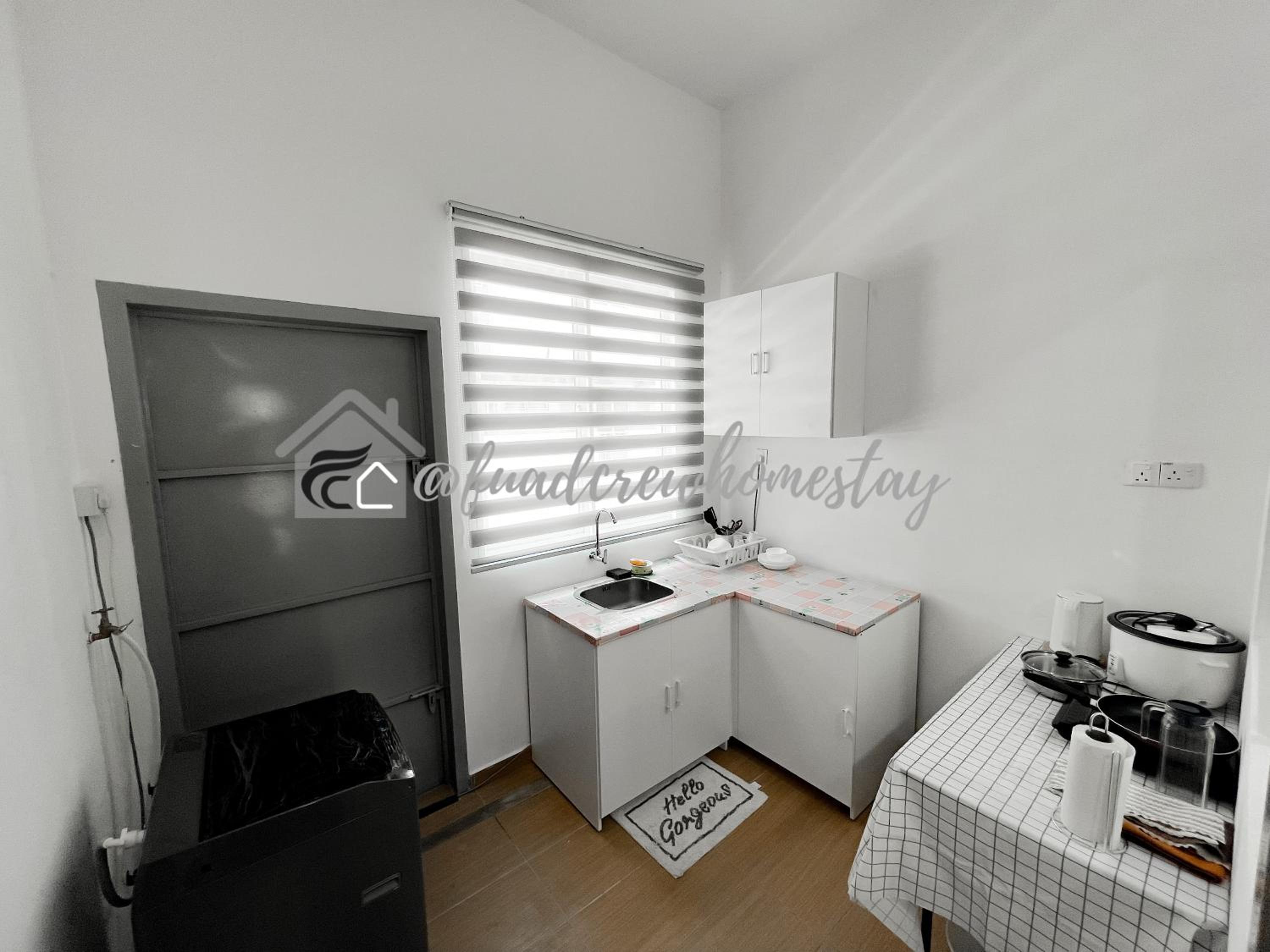 Four-Bedroom House photo 2