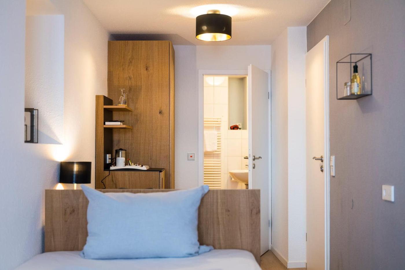 Single Room Guest House photo 3