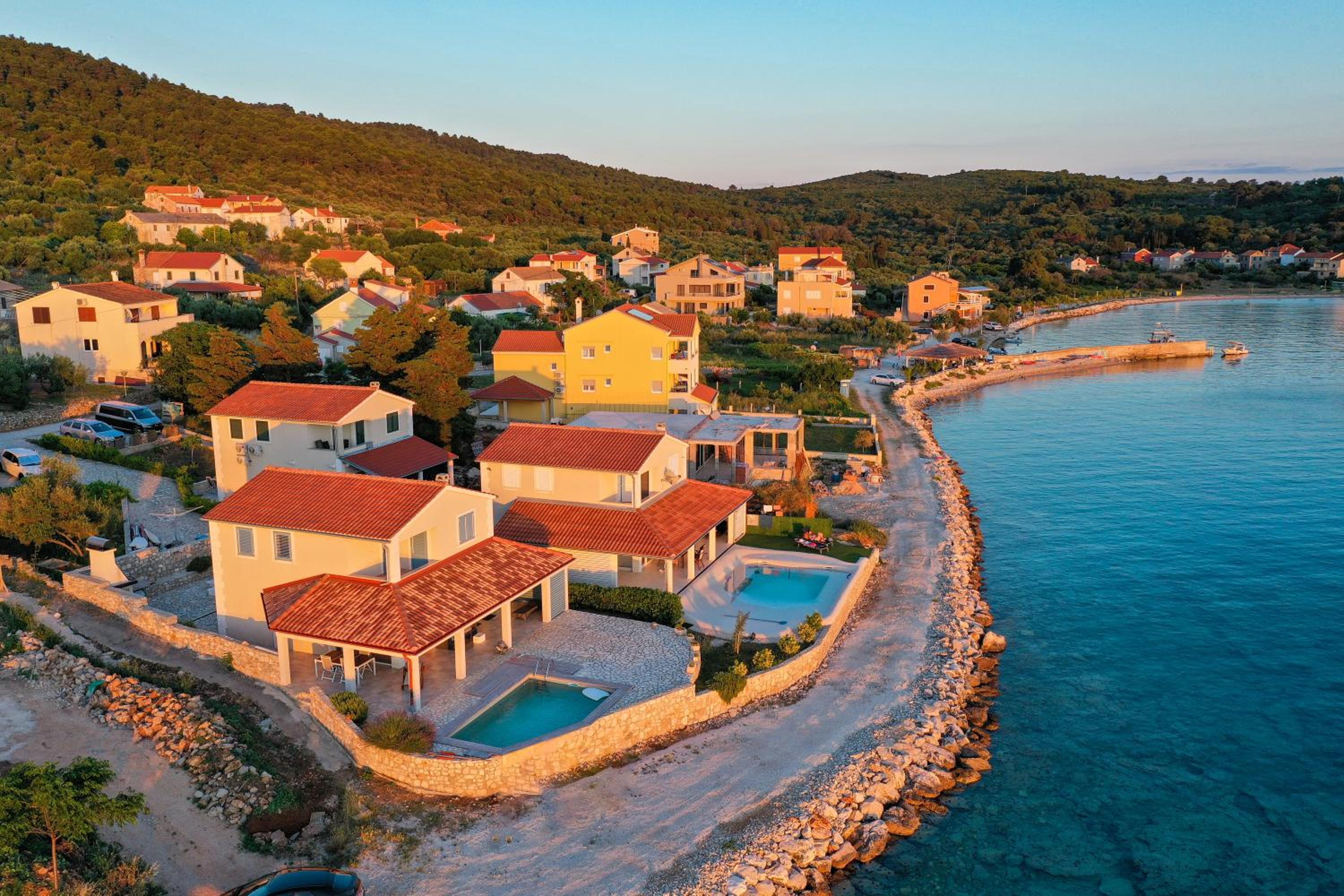 Villa - Beach Front photo 2