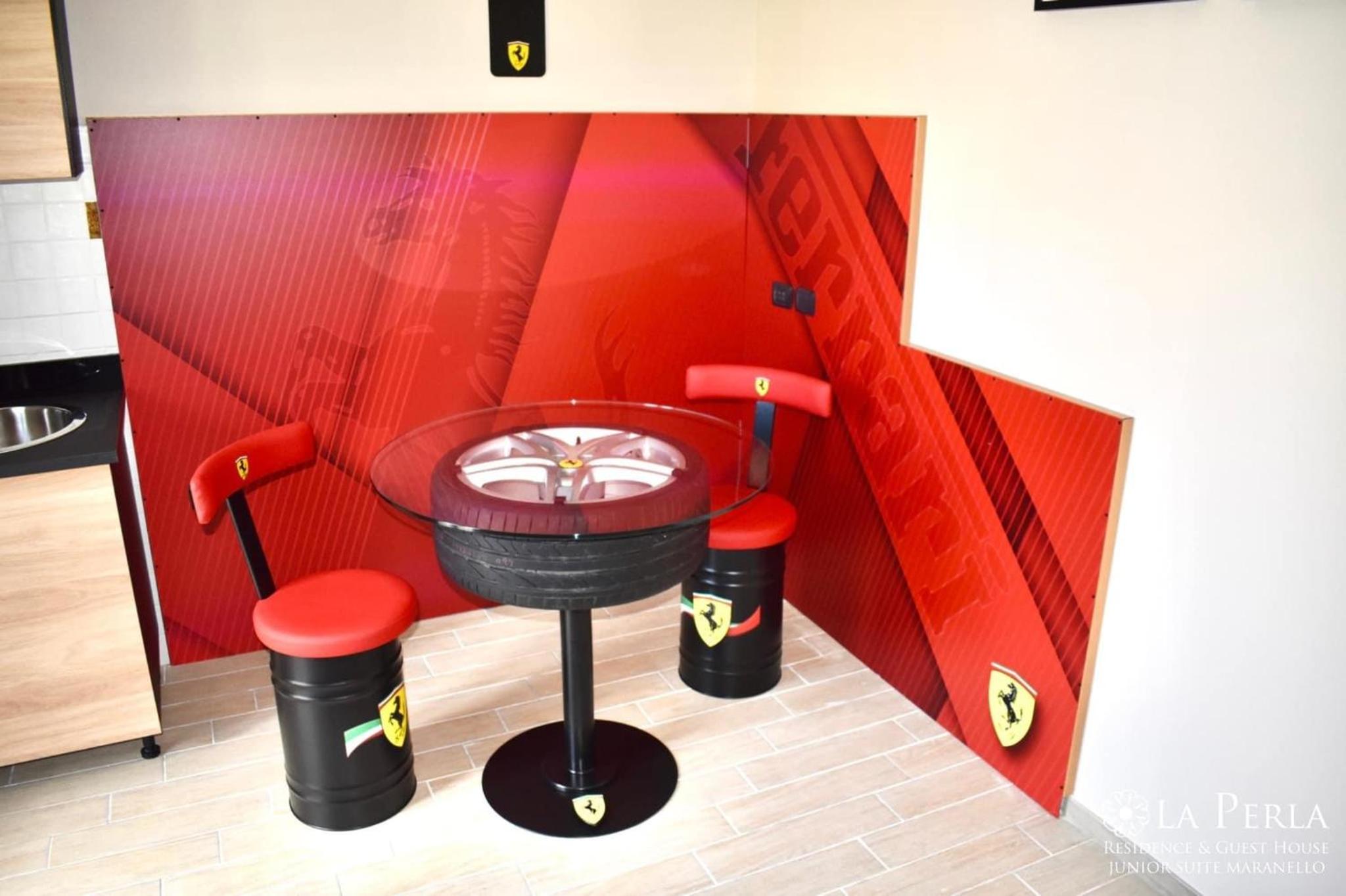 Deluxe Room - Photo 2