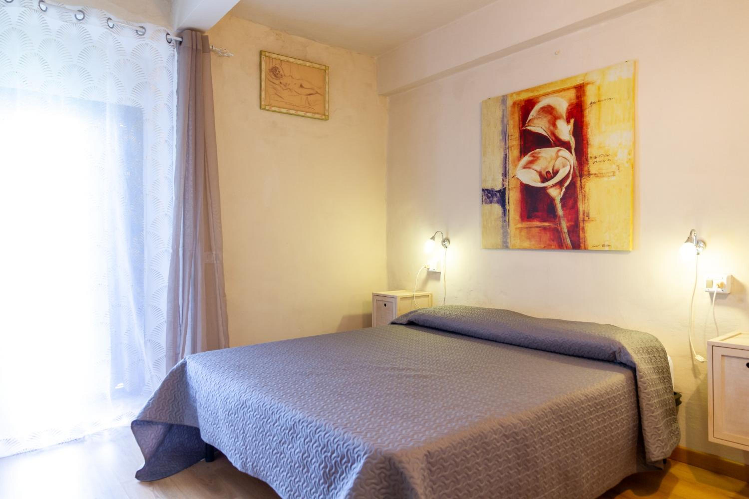 Two-Bedroom Deluxe Apartment with Balcony photo 1