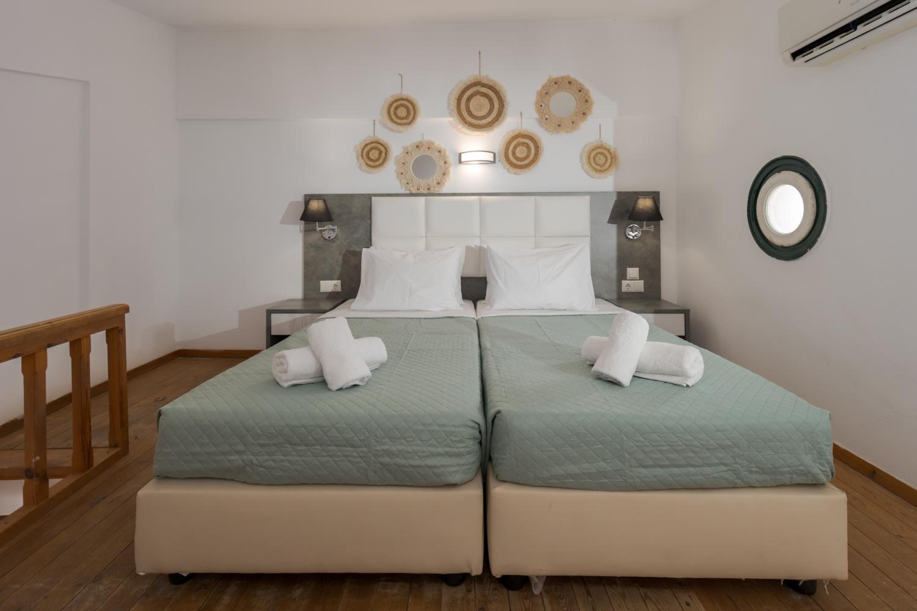 Maisonette photo 2