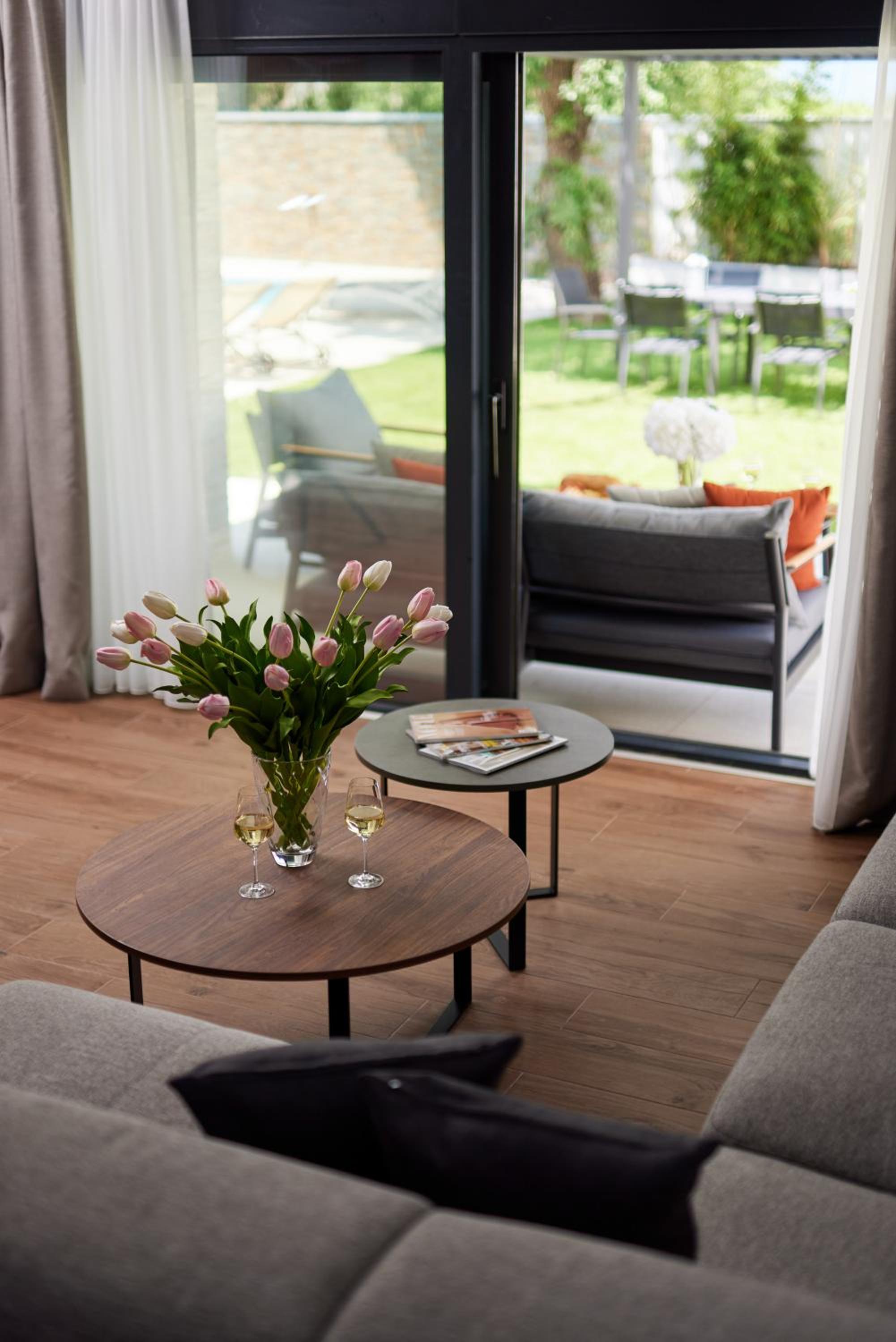 Villa with Garden View