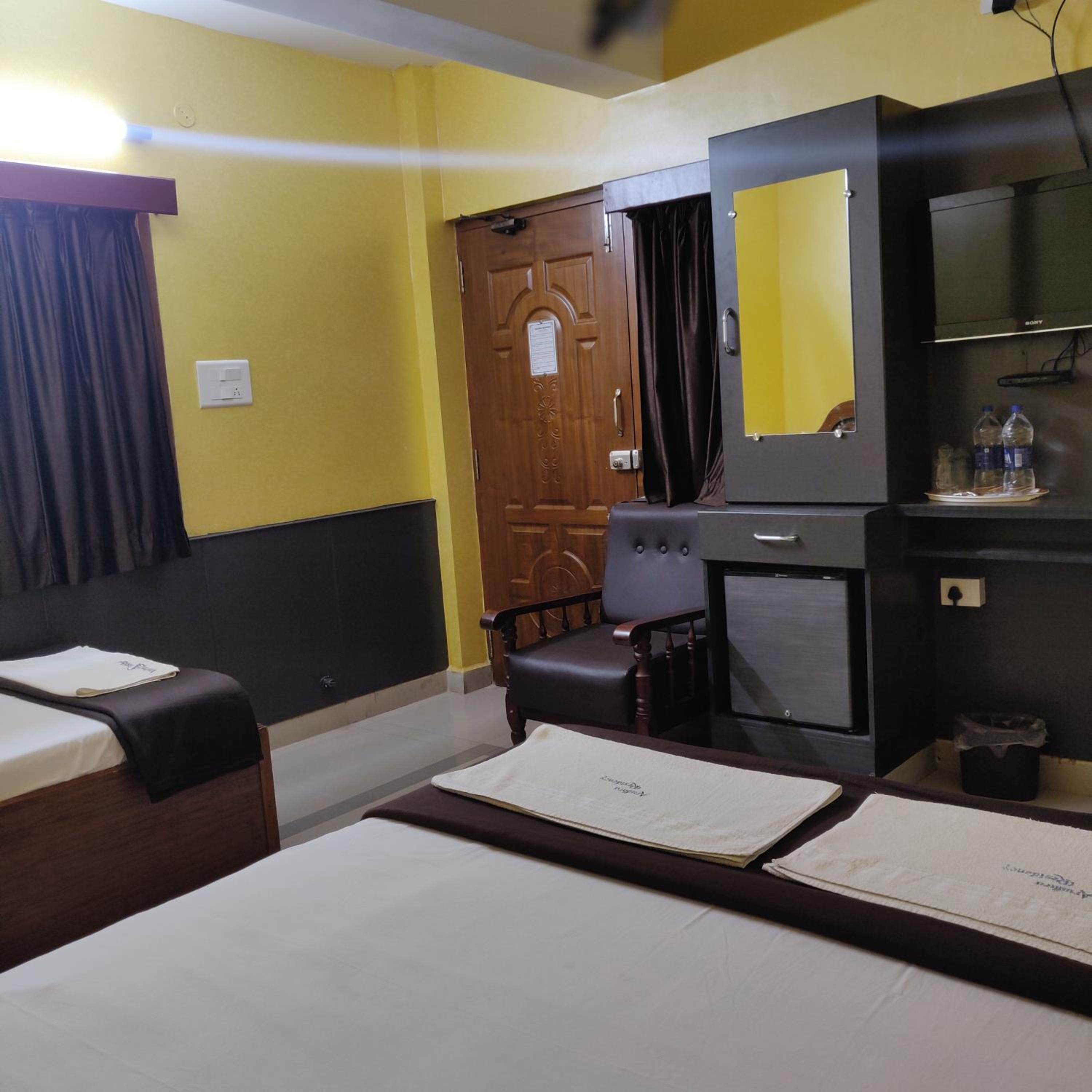 Executive Triple Room photo 3