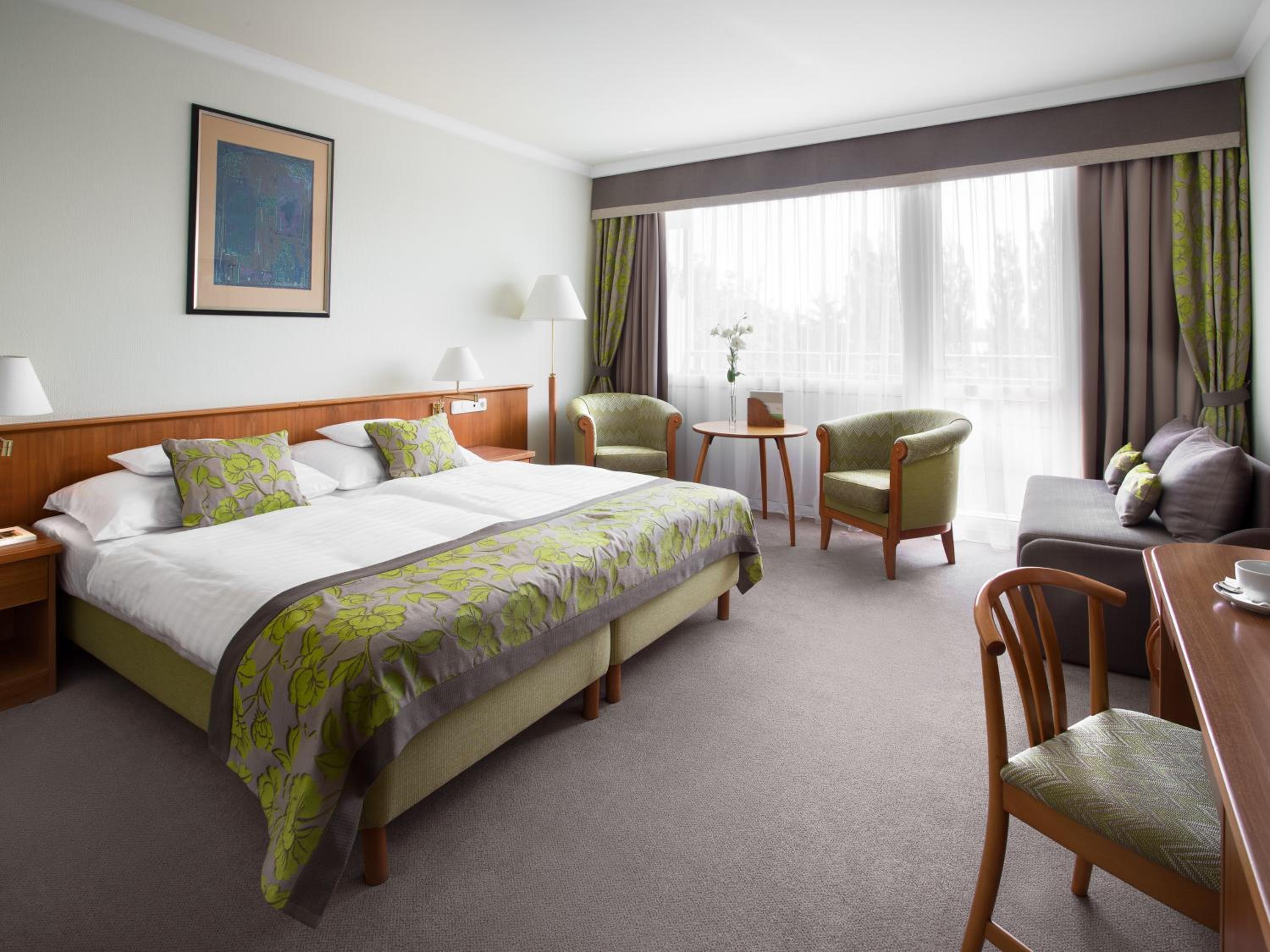 Superior Twin Room with Balcony