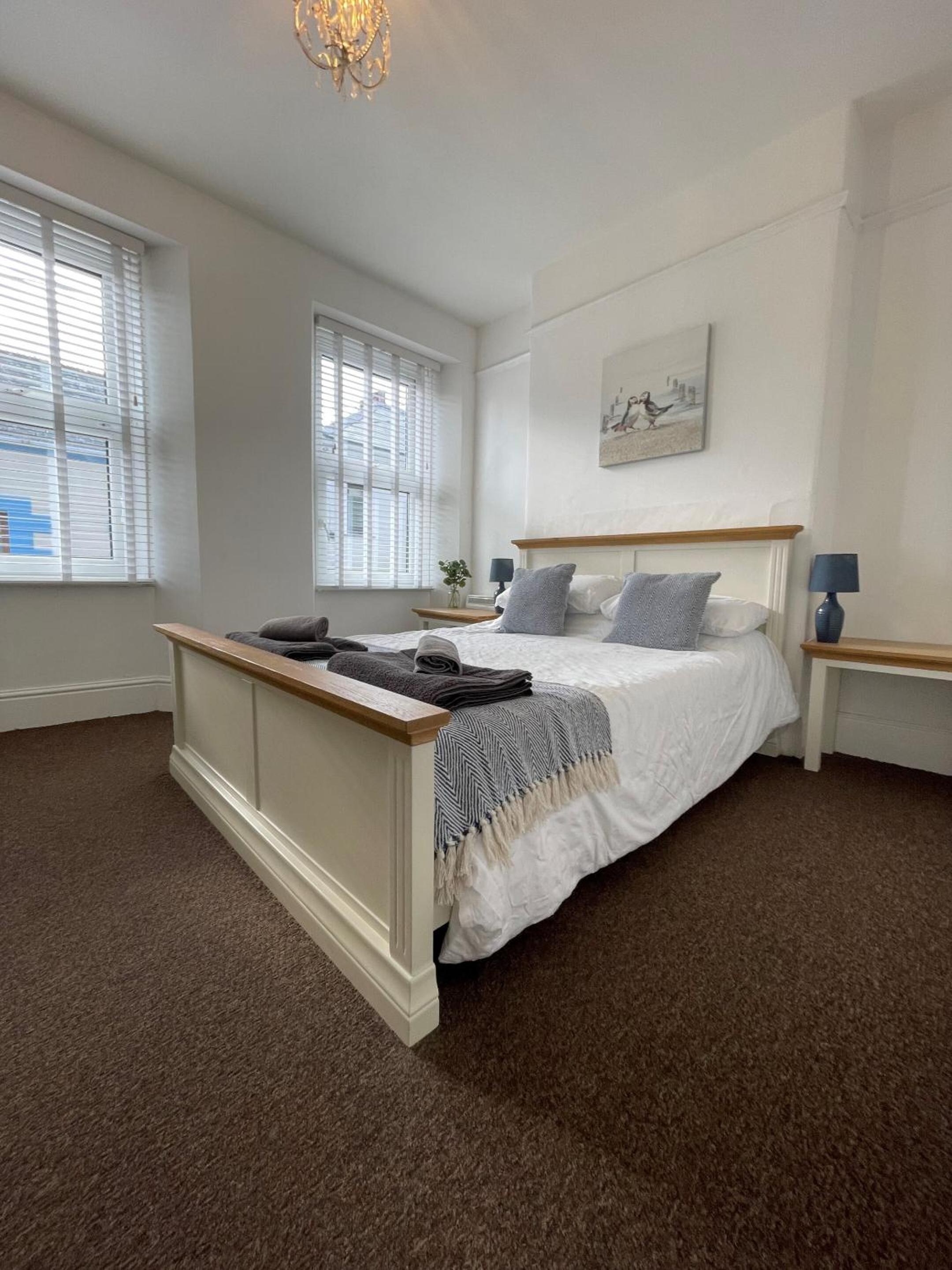 Three-Bedroom House photo 1