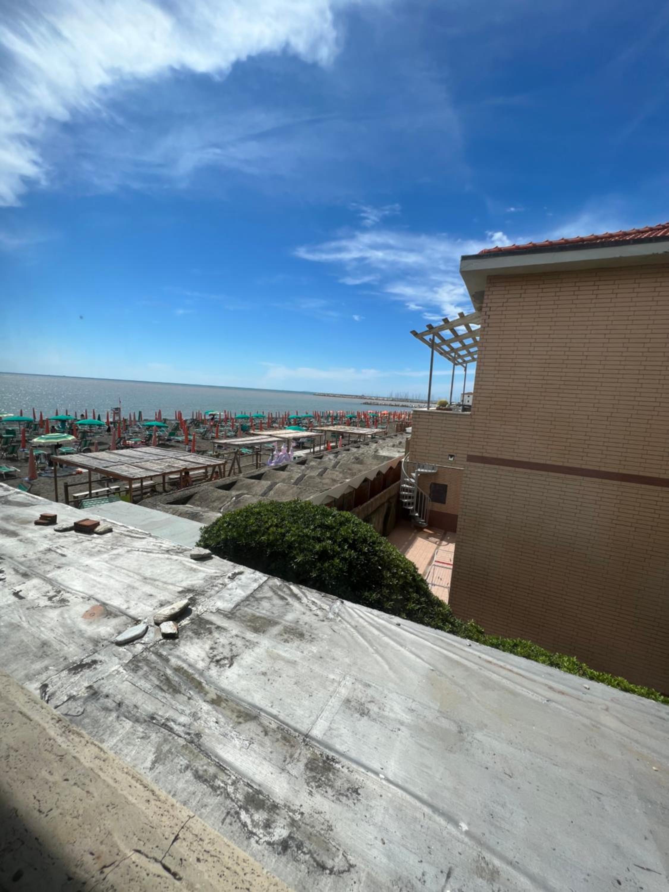 Double or Twin Room with Sea View - Photo 3
