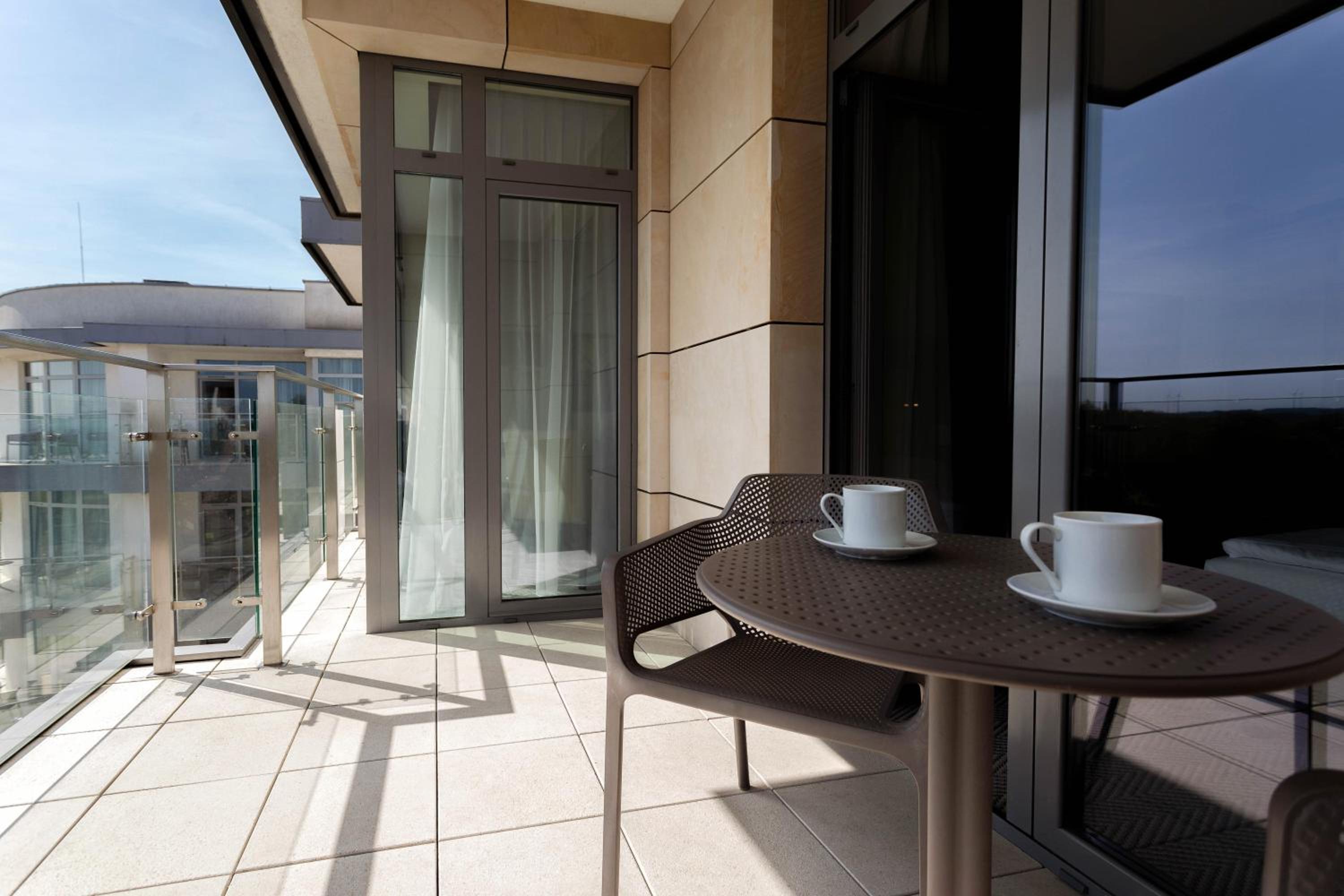 Deluxe Twin Room - Photo 2