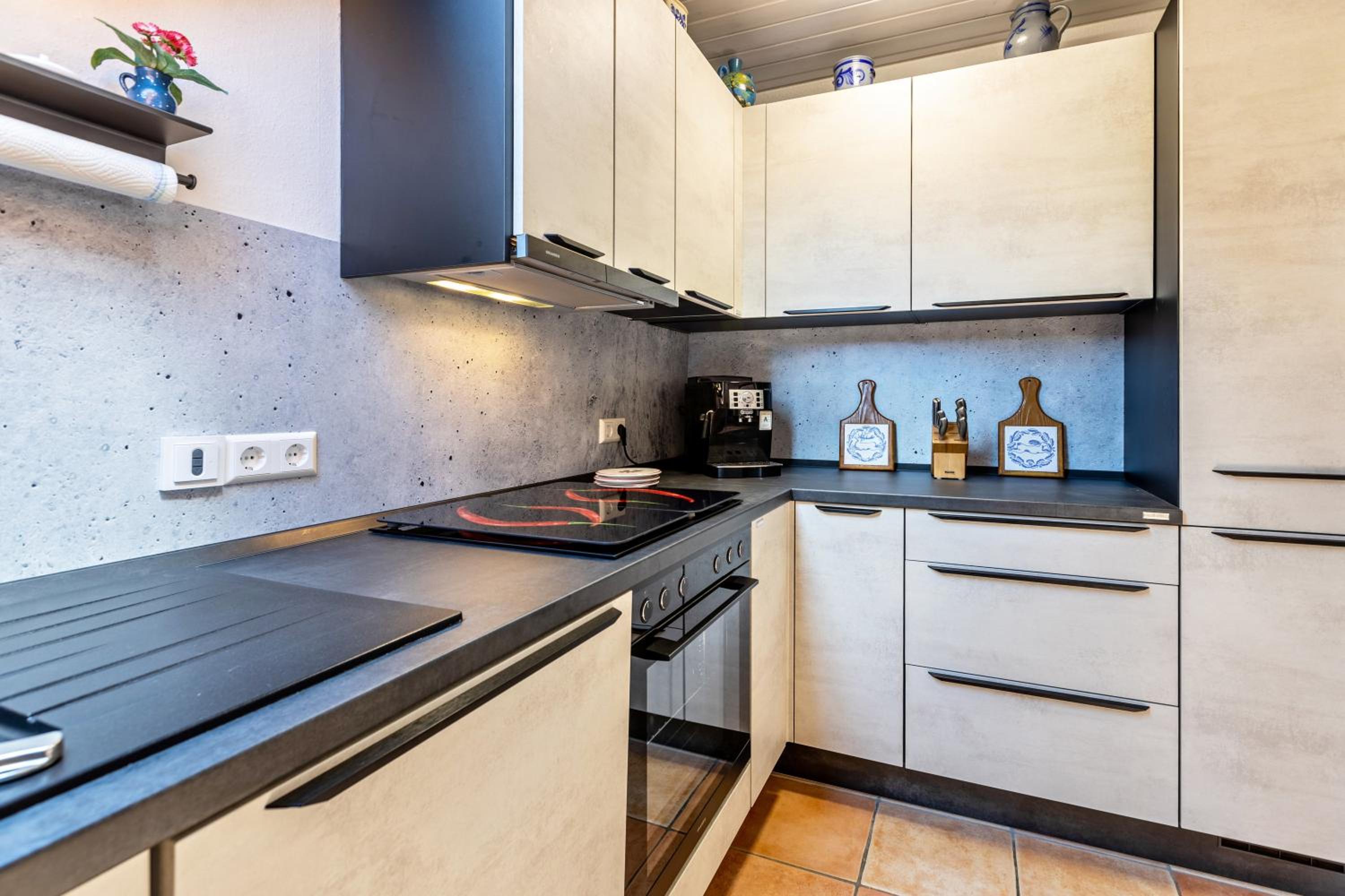 Superior One-Bedroom Apartment with Balcony photo 3