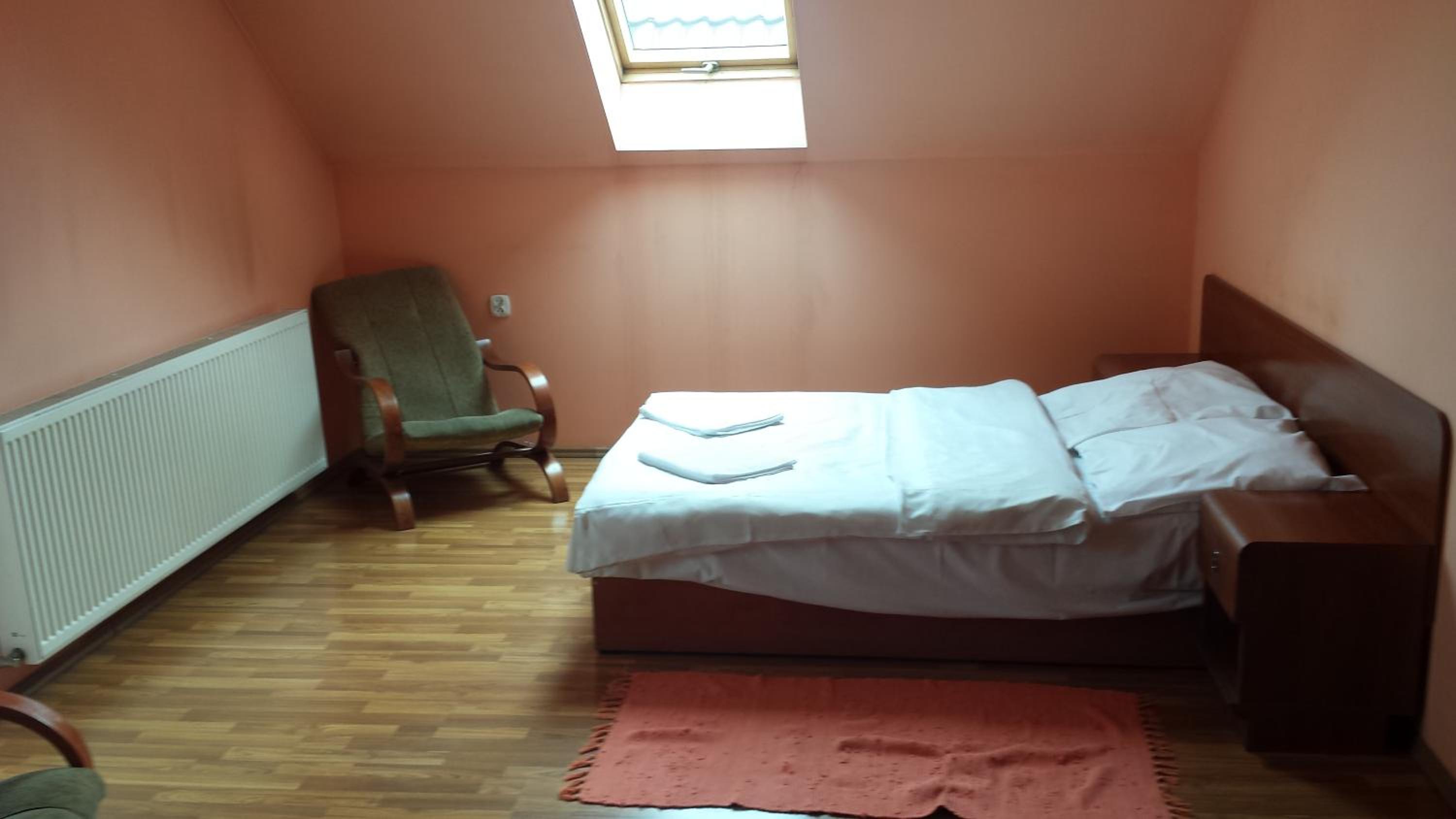 Double Room - Photo 1