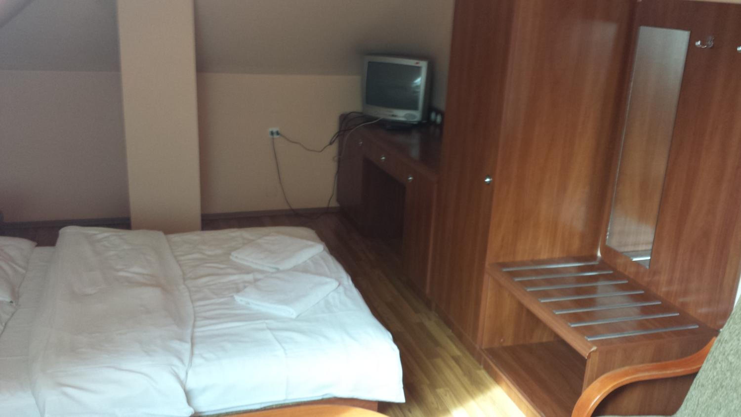 Large Single Room photo 3