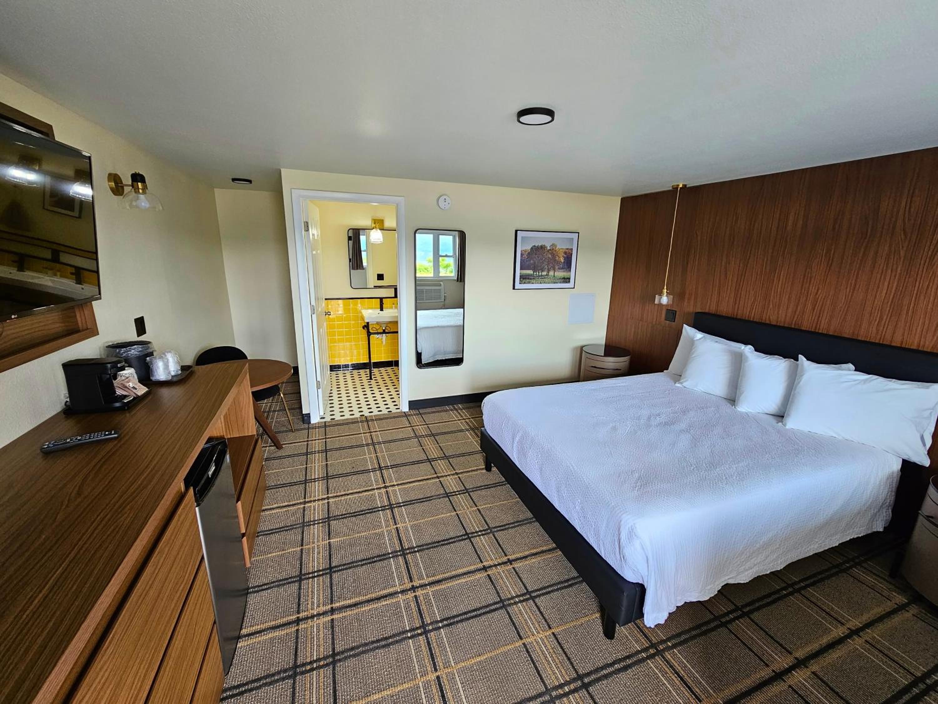 Deluxe Queen Room photo 1