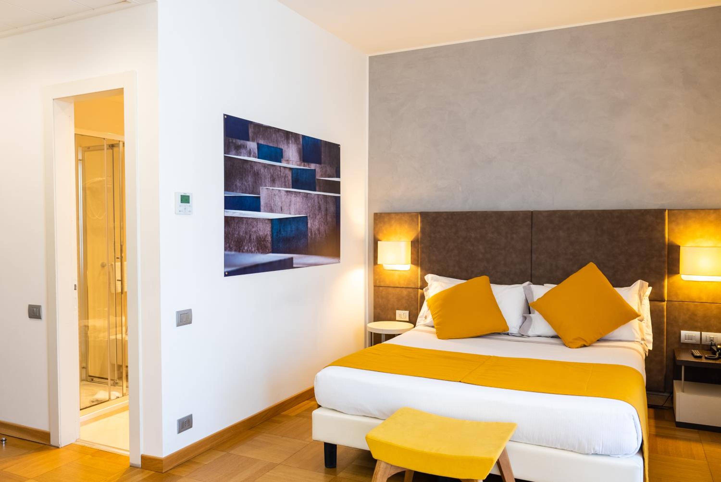 Superior Double or Twin Room - Photo 5