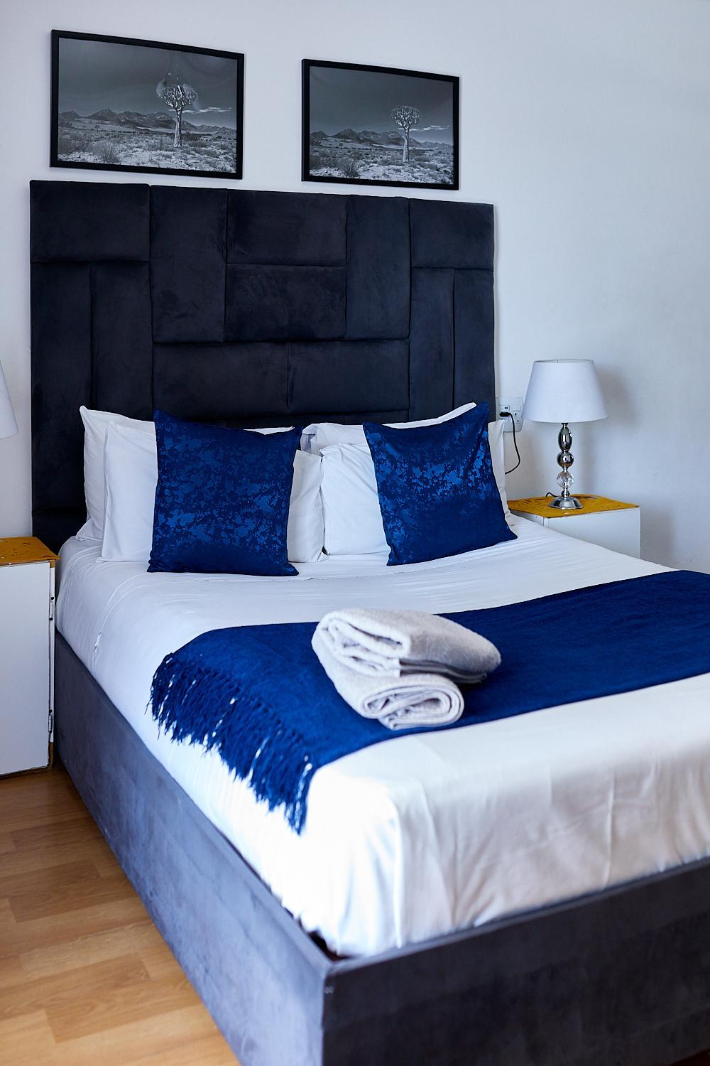 Double Room With Private Bathroom photo 1