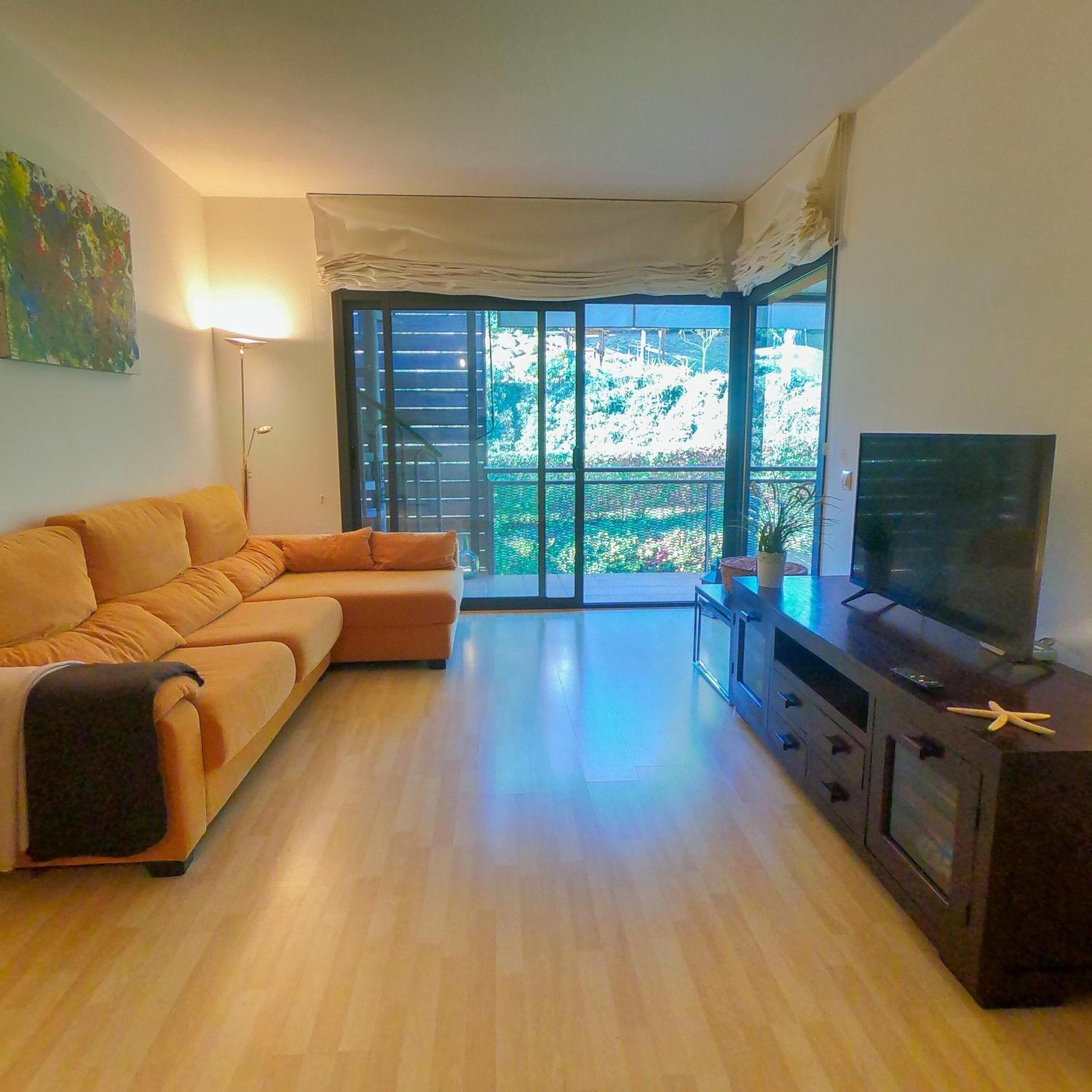 Apartamento con Terraza