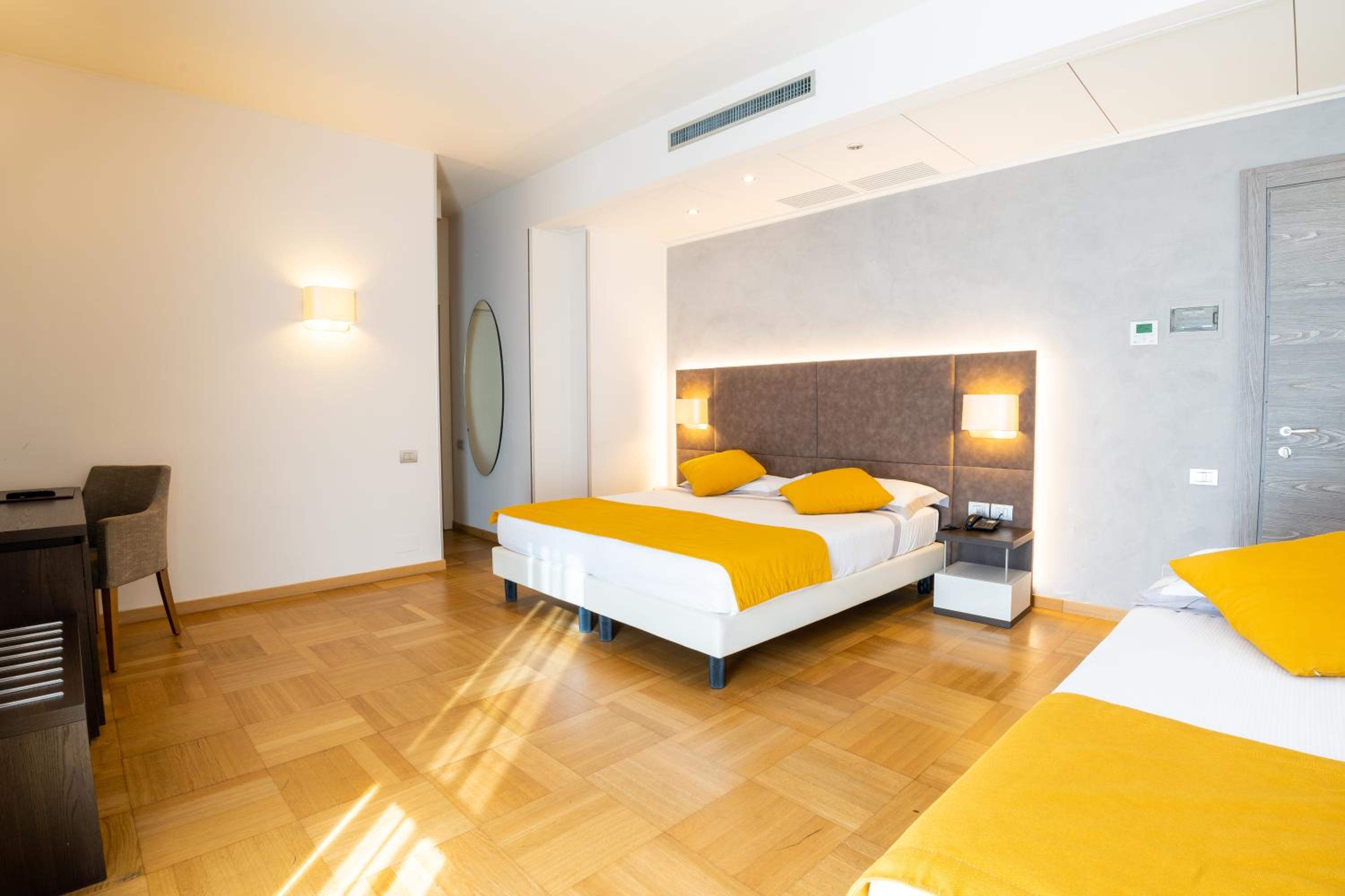 Superior Triple Room - Photo 1