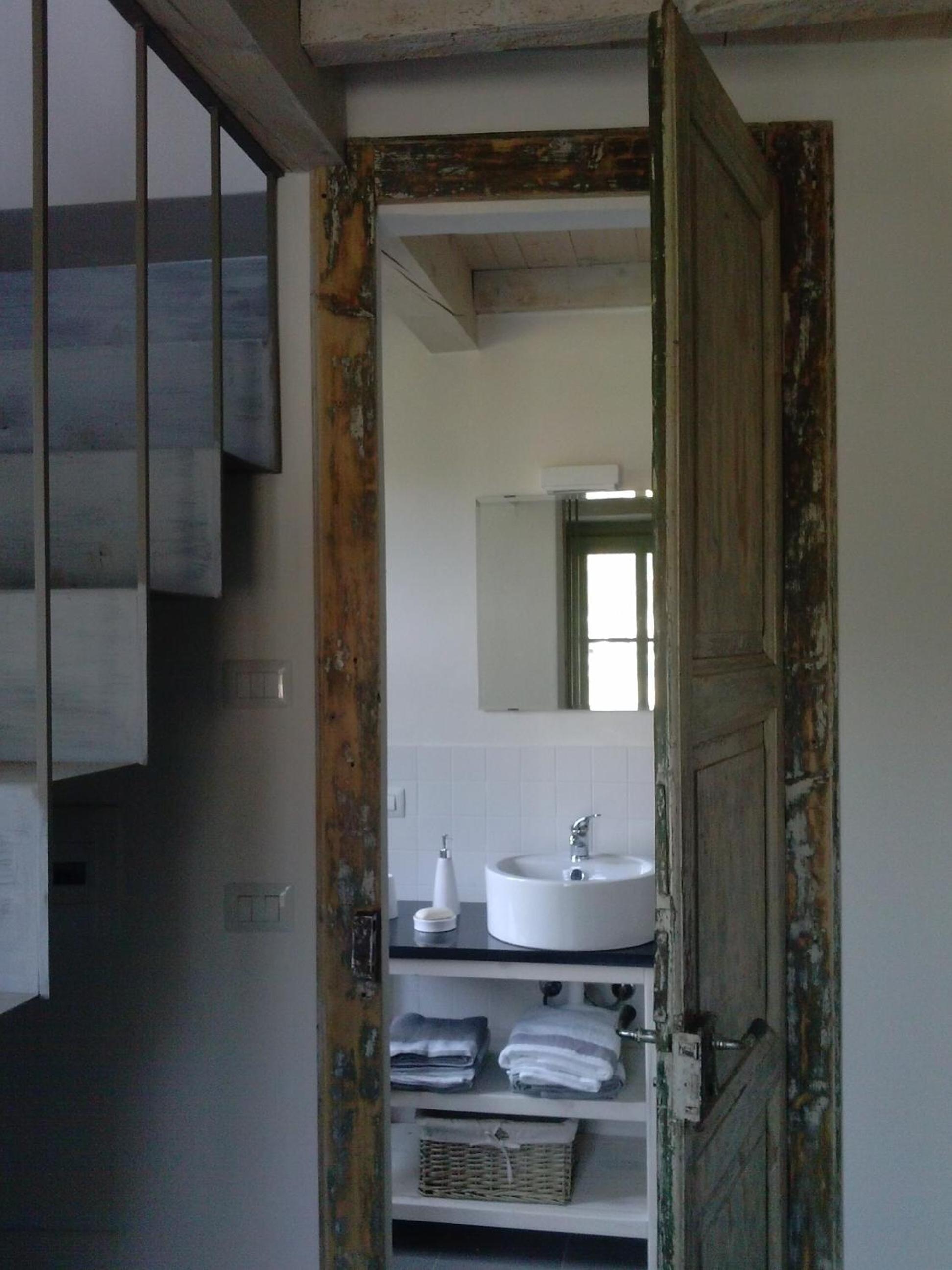 Studio - Split Level photo 3