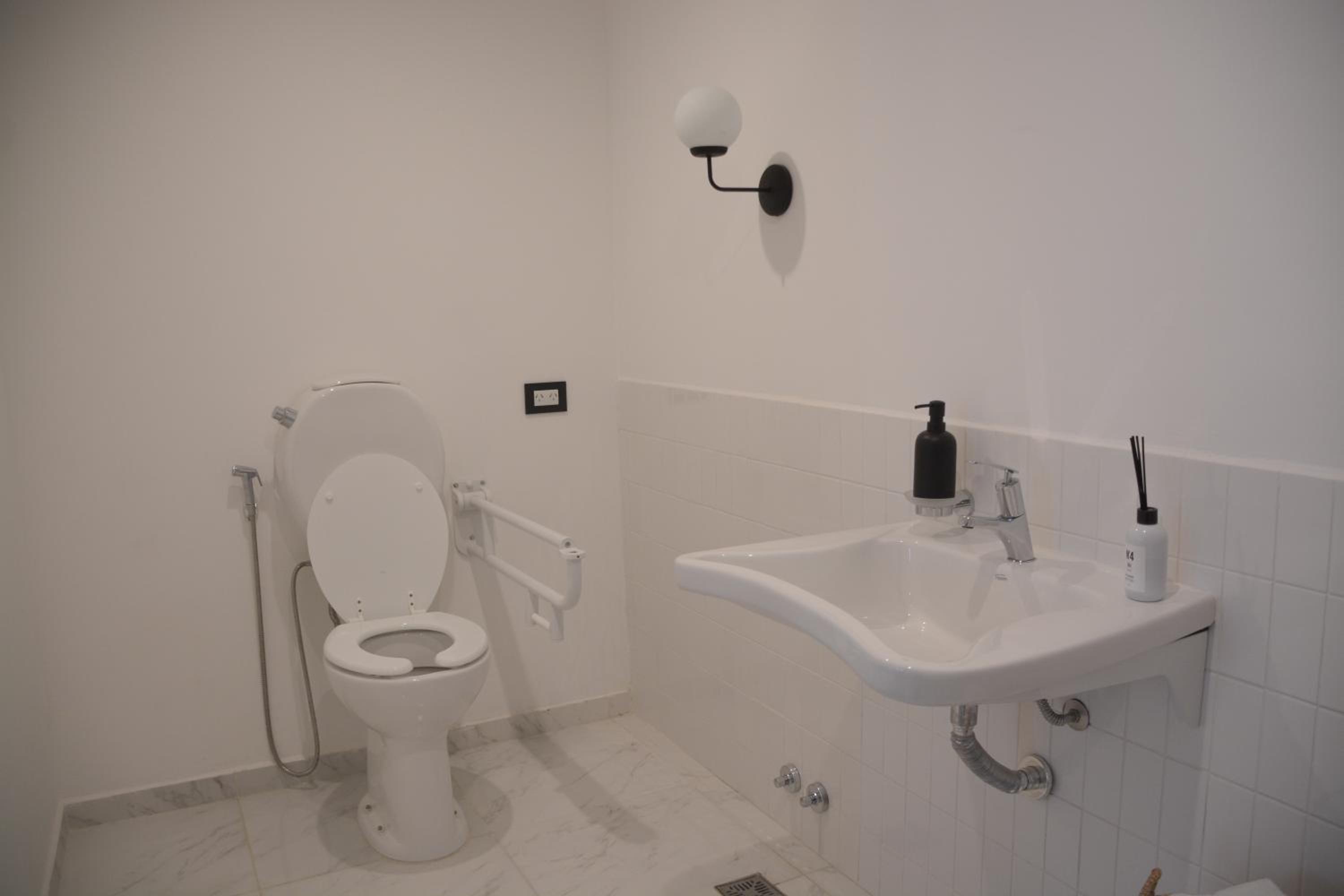 Triple Room - Disability Access photo 2