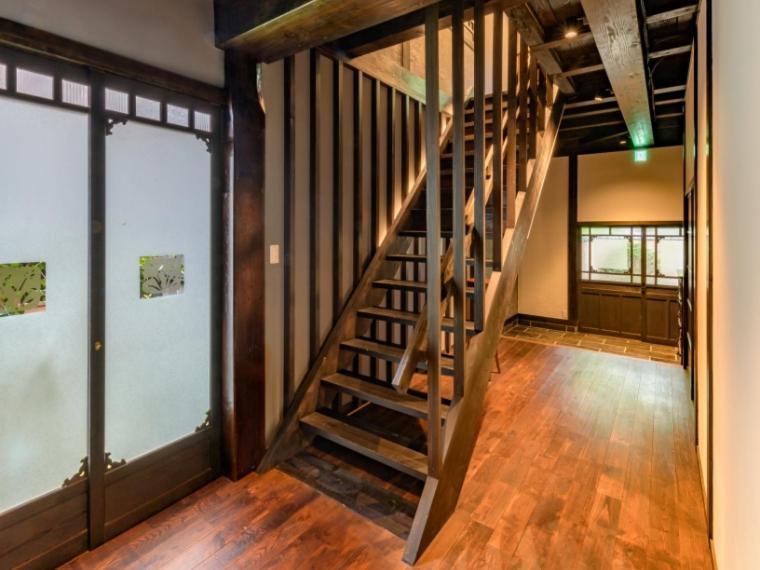 Twin Room with Private Bathroom [Ikuseisou] photo 3